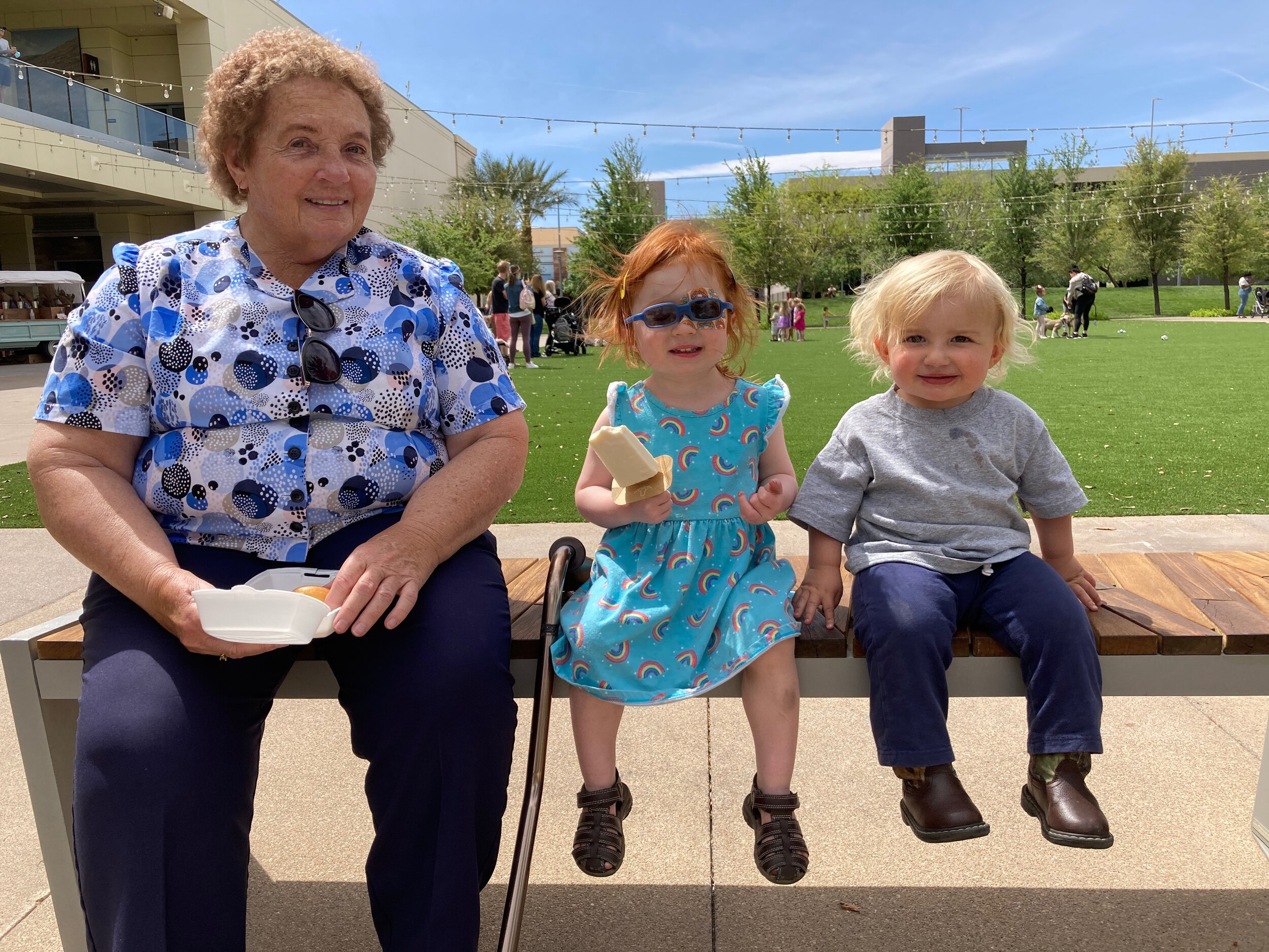 Grandma L came to visit! 