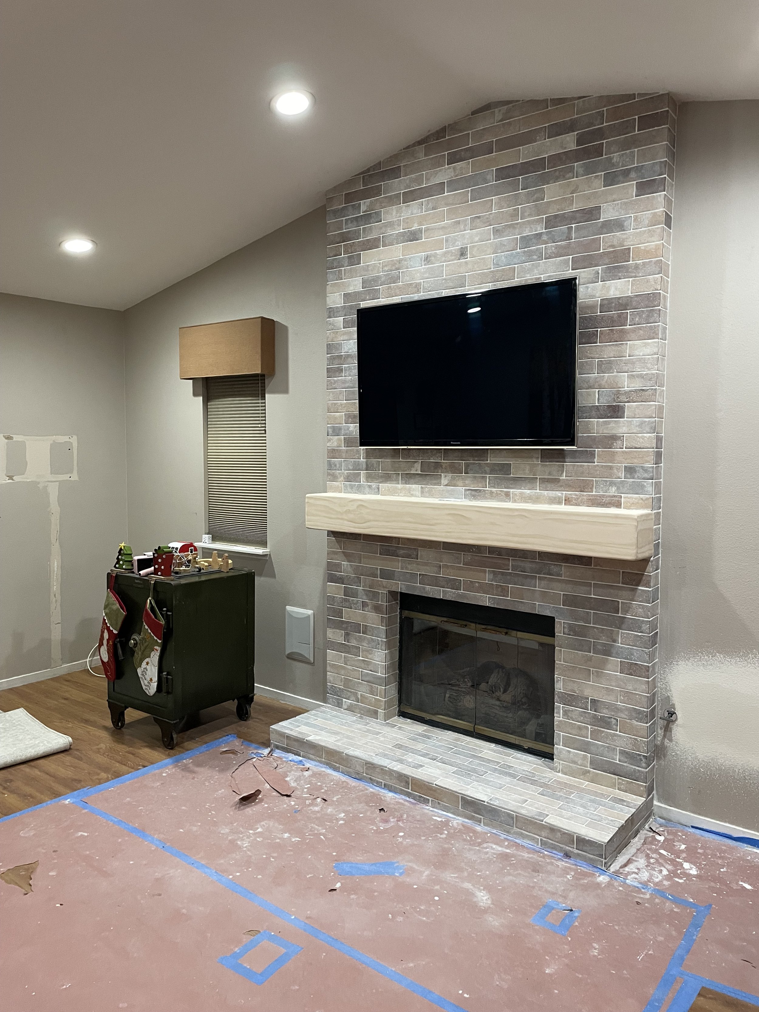 Gabriel made the mantel himself.