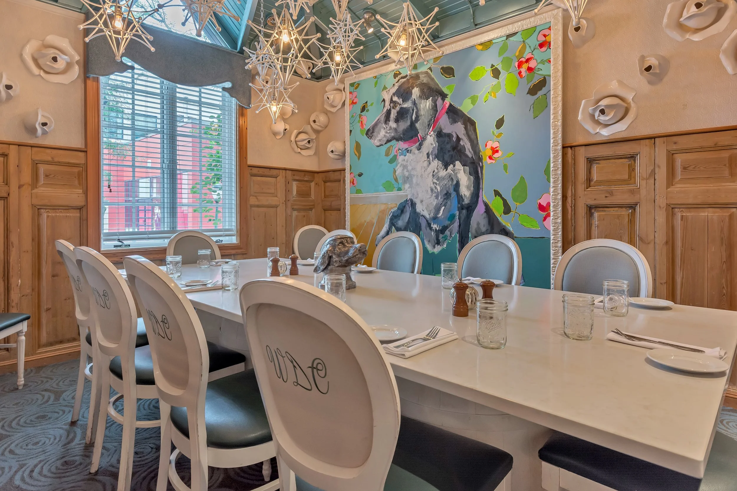 White Dog Cafe 