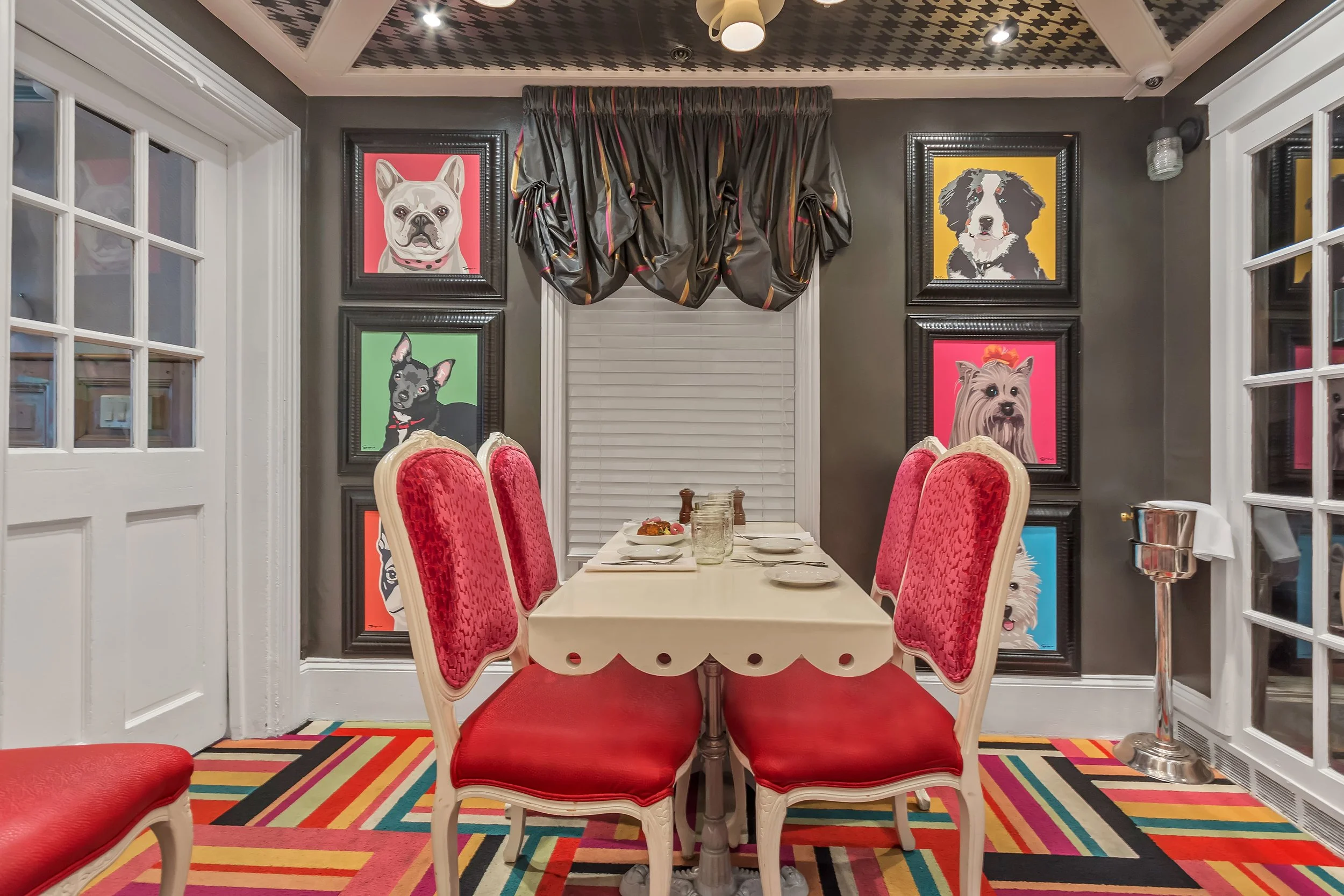 White Dog Cafe 