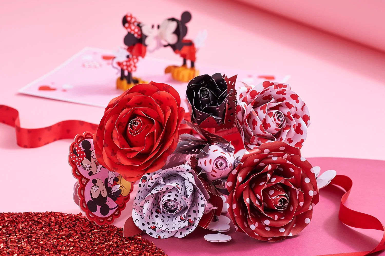 Lovepop Cards- Mickey & Minnie