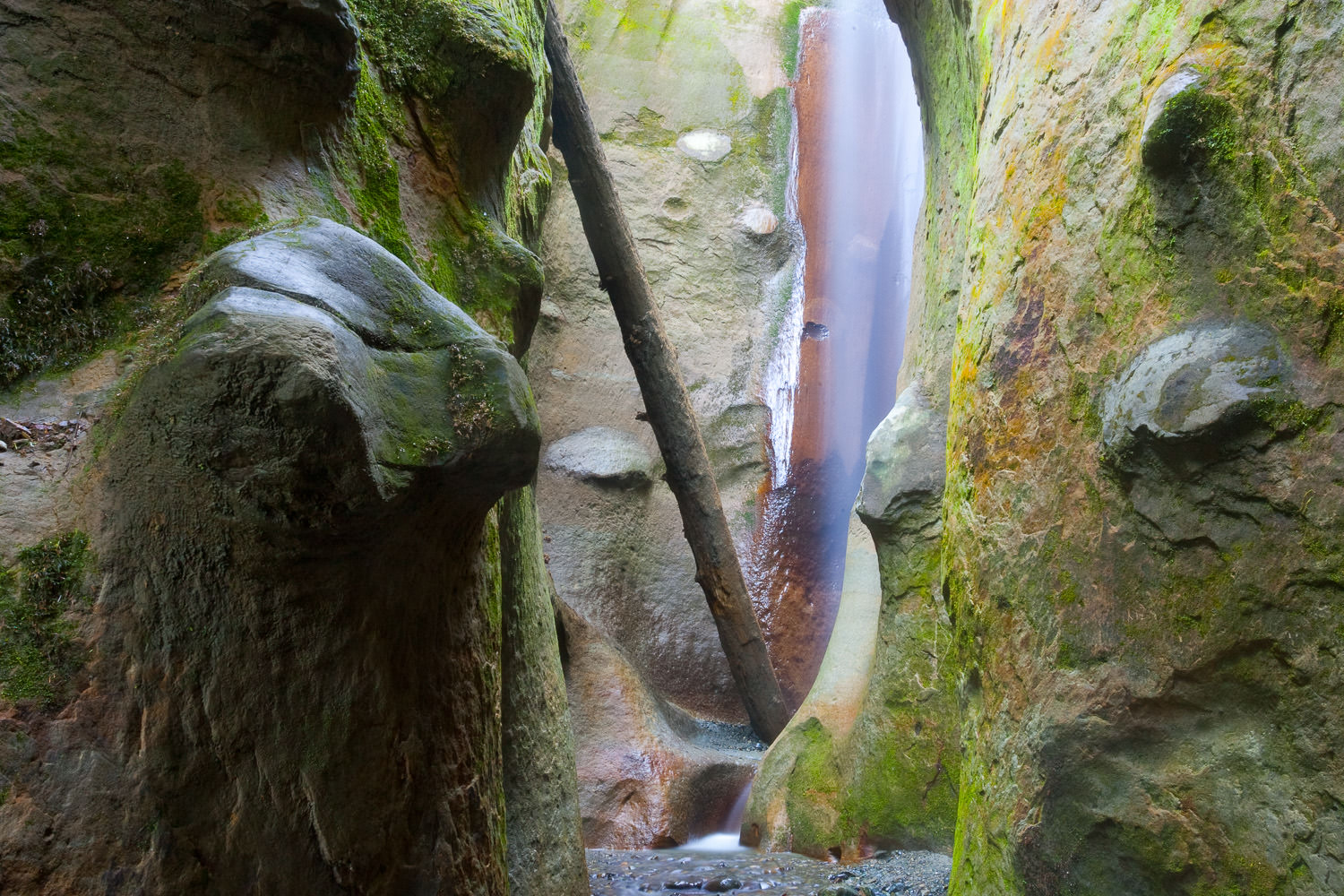 sombrio-beach-hidden-waterfall.jpg