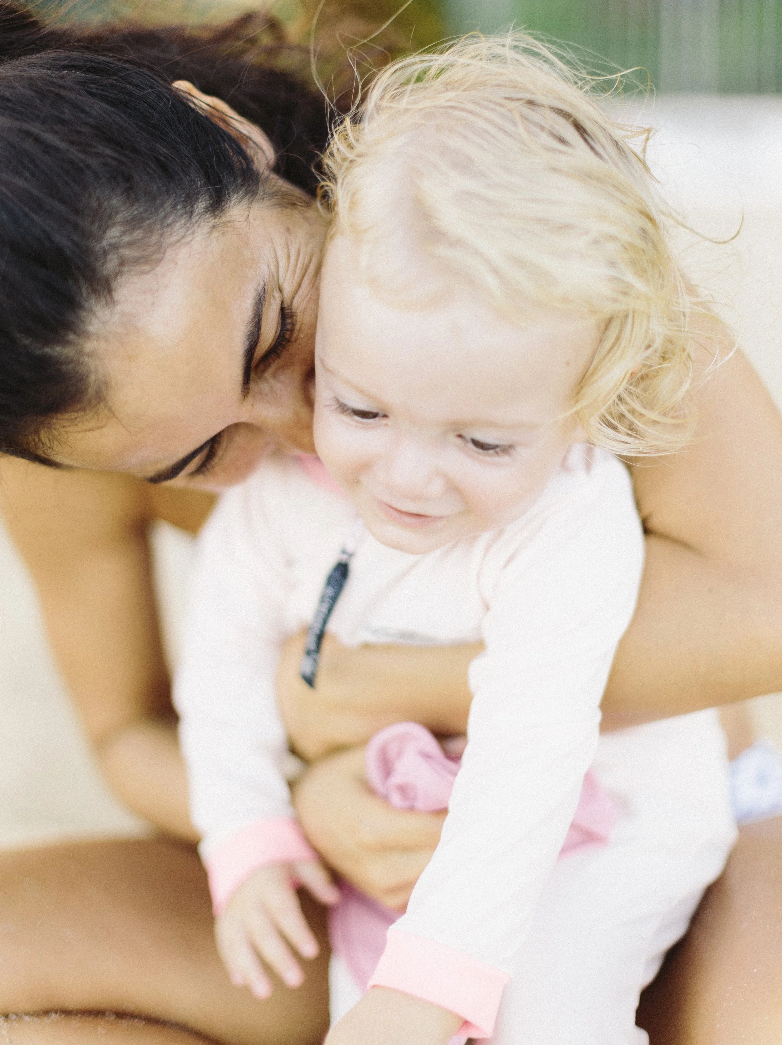 Lifestyle Photography for Brands and Bloggers – Protecting Baby’s Skin with Free Lifestyle