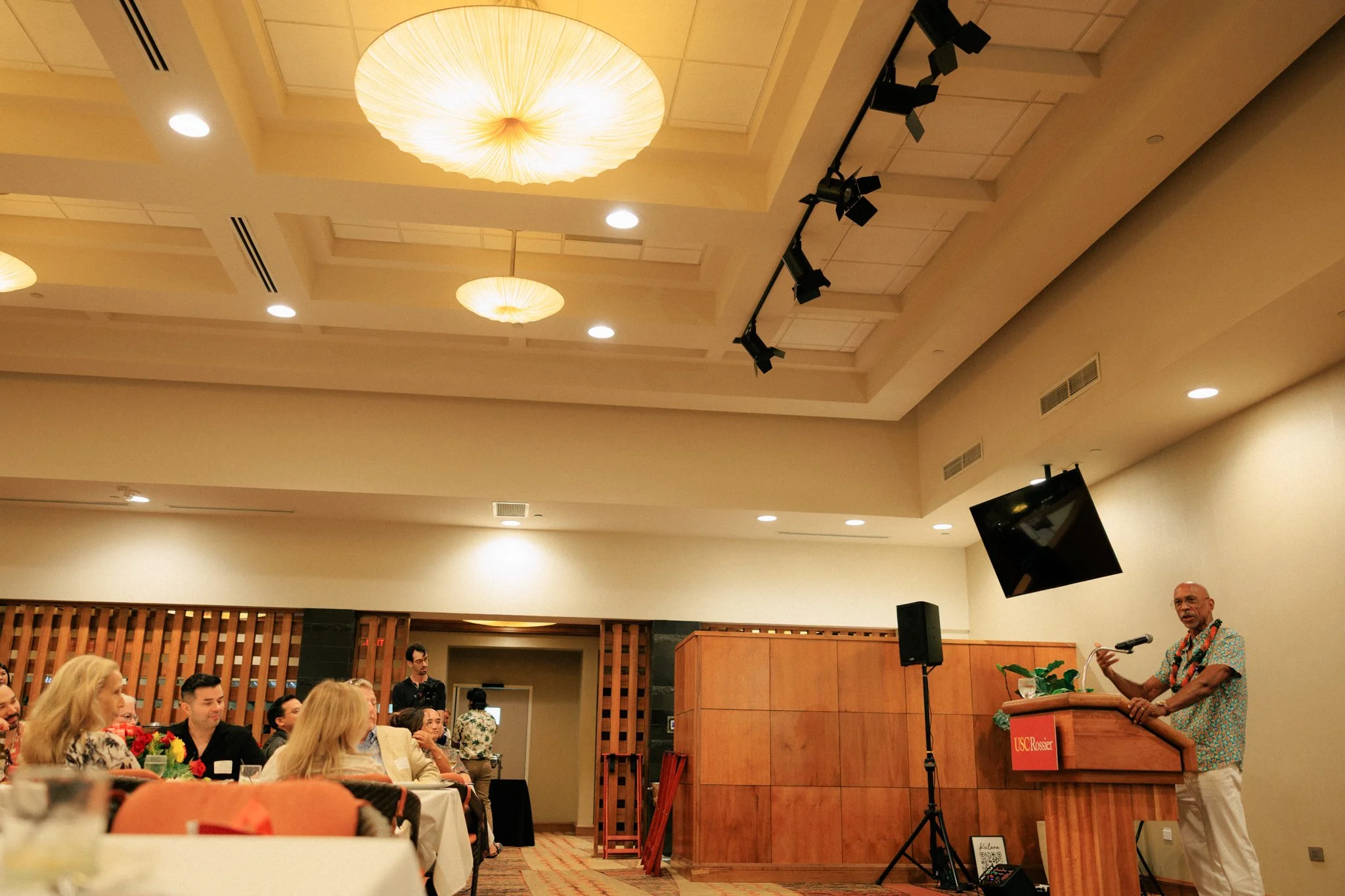 Oahu_Corporate_Event_Photographer_USC_Event_-164.jpg