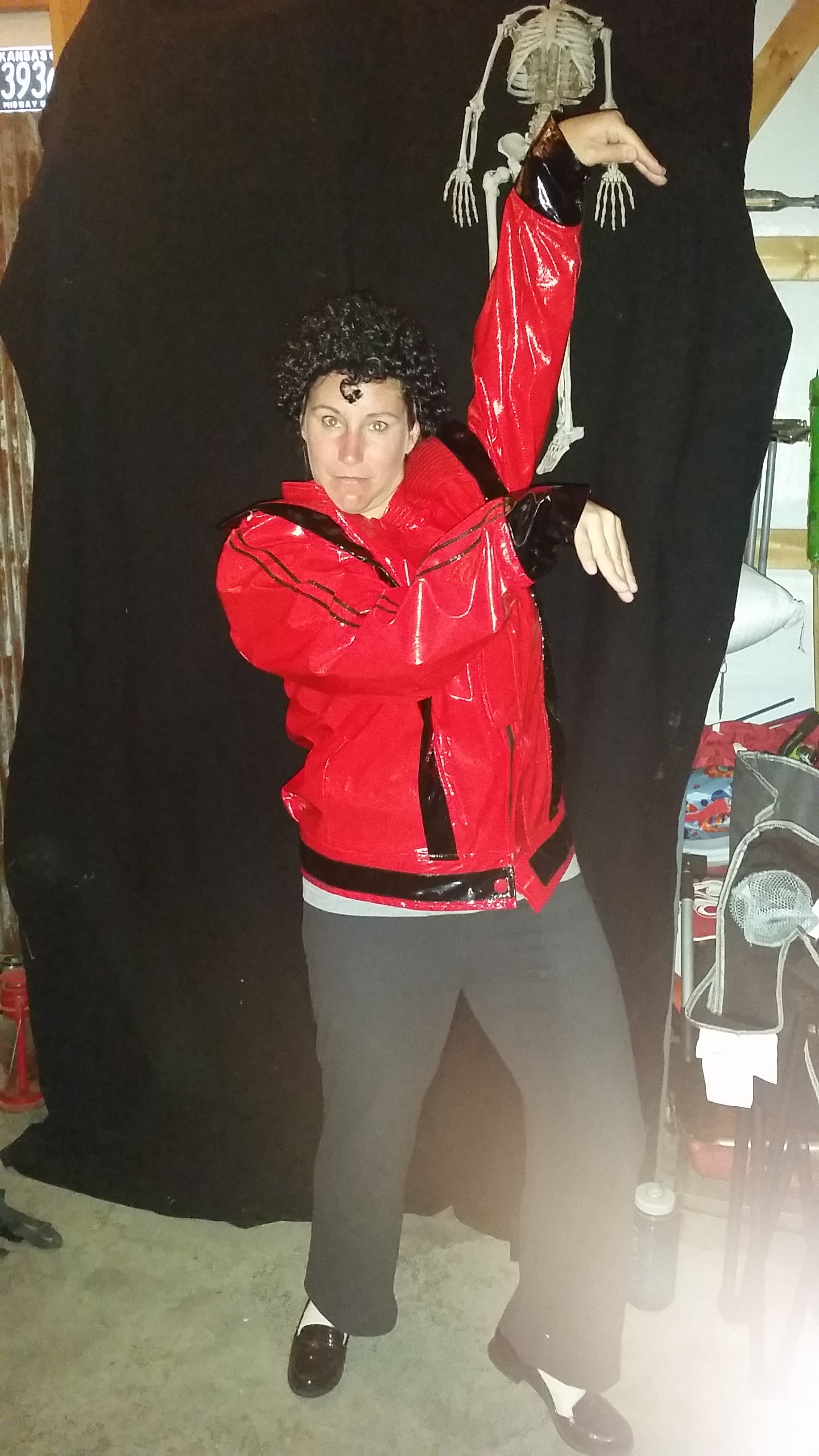 THRILLER!