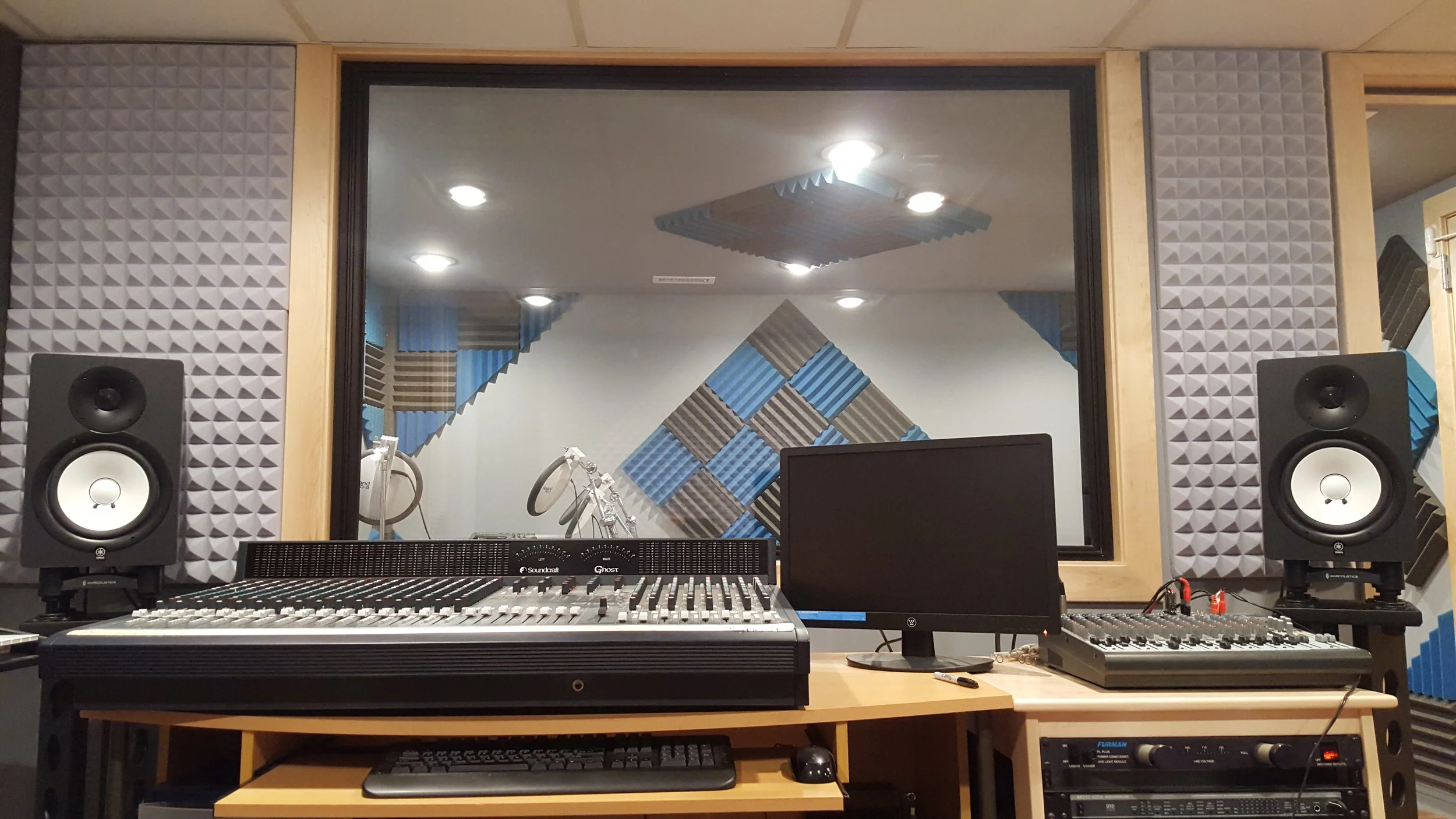 Studio Pic 1.jpg