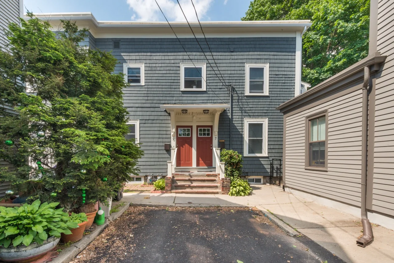 Cambridge two family