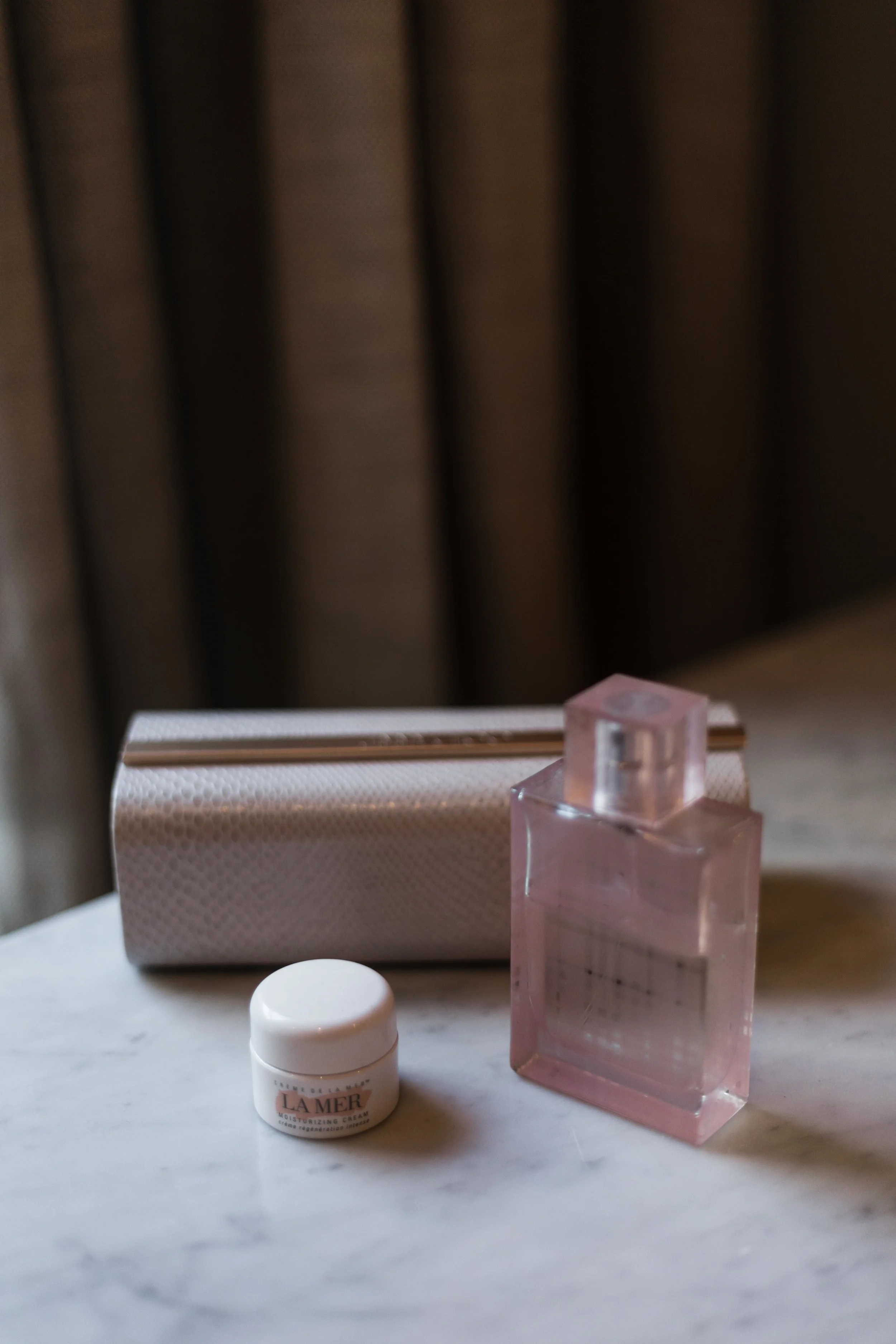Custom styled stock photography for Hanna Lee Style by Katharine Hannah
