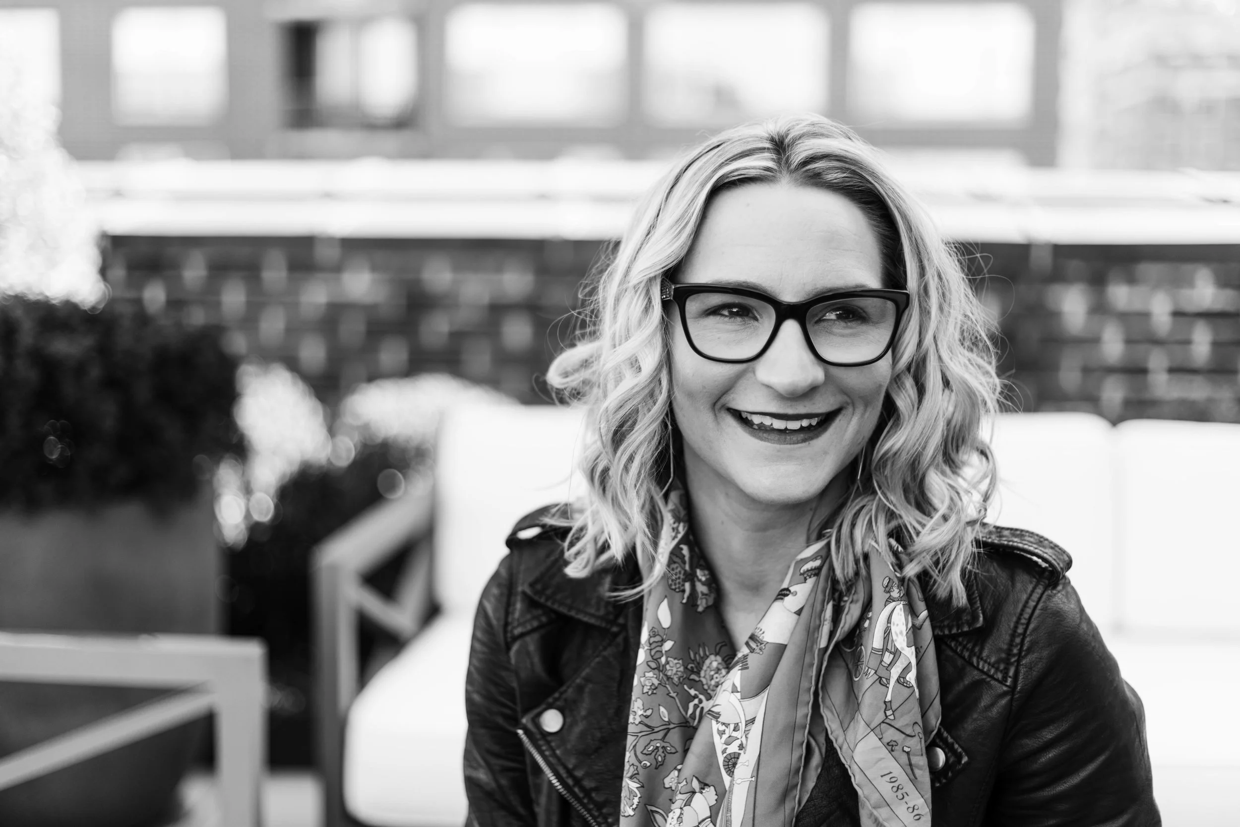 Headshot photography for Hanna Lee Style by branding photographer Katharine Hannah