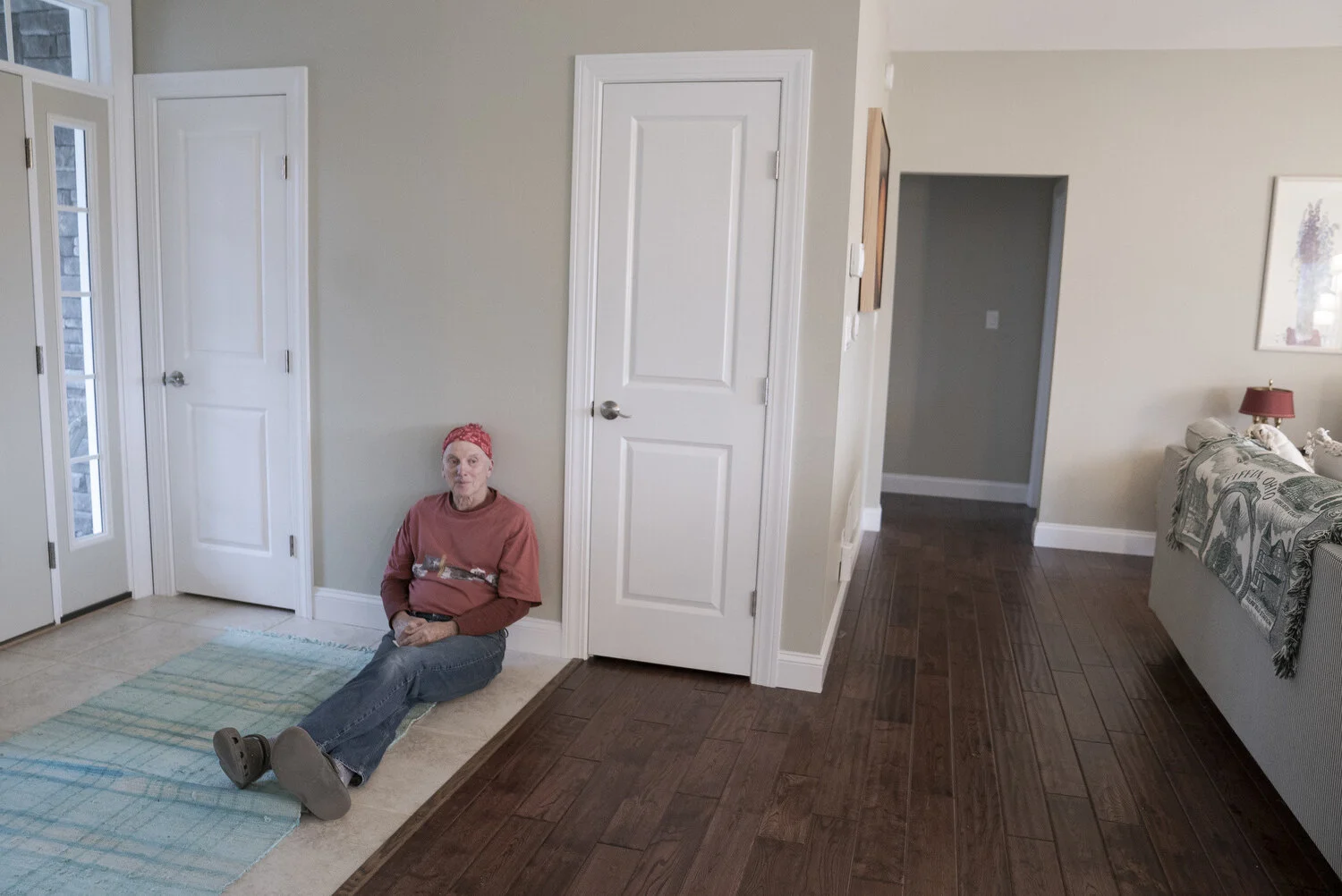  Bill Krotzer moved from California to Athens, Ohio, to care for his sister with breast cancer. After he bought a house and moved in, he discovered that he cannot get internet. One month later, his sister died. 