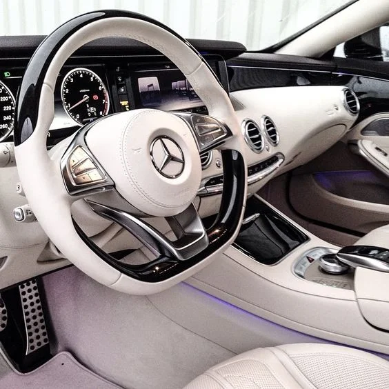{via MercedesBenz}