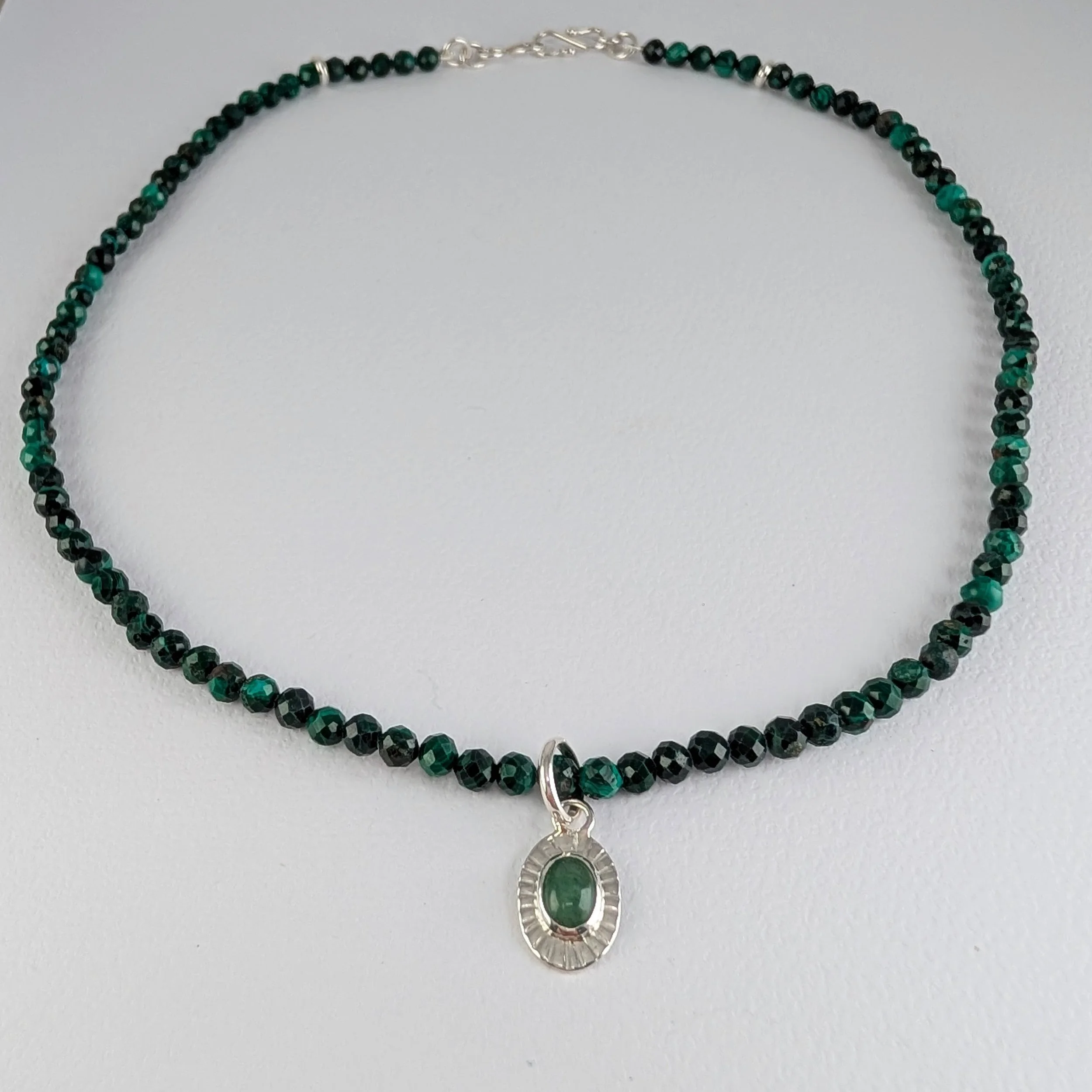Green aventurine oval pendant v2.jpg