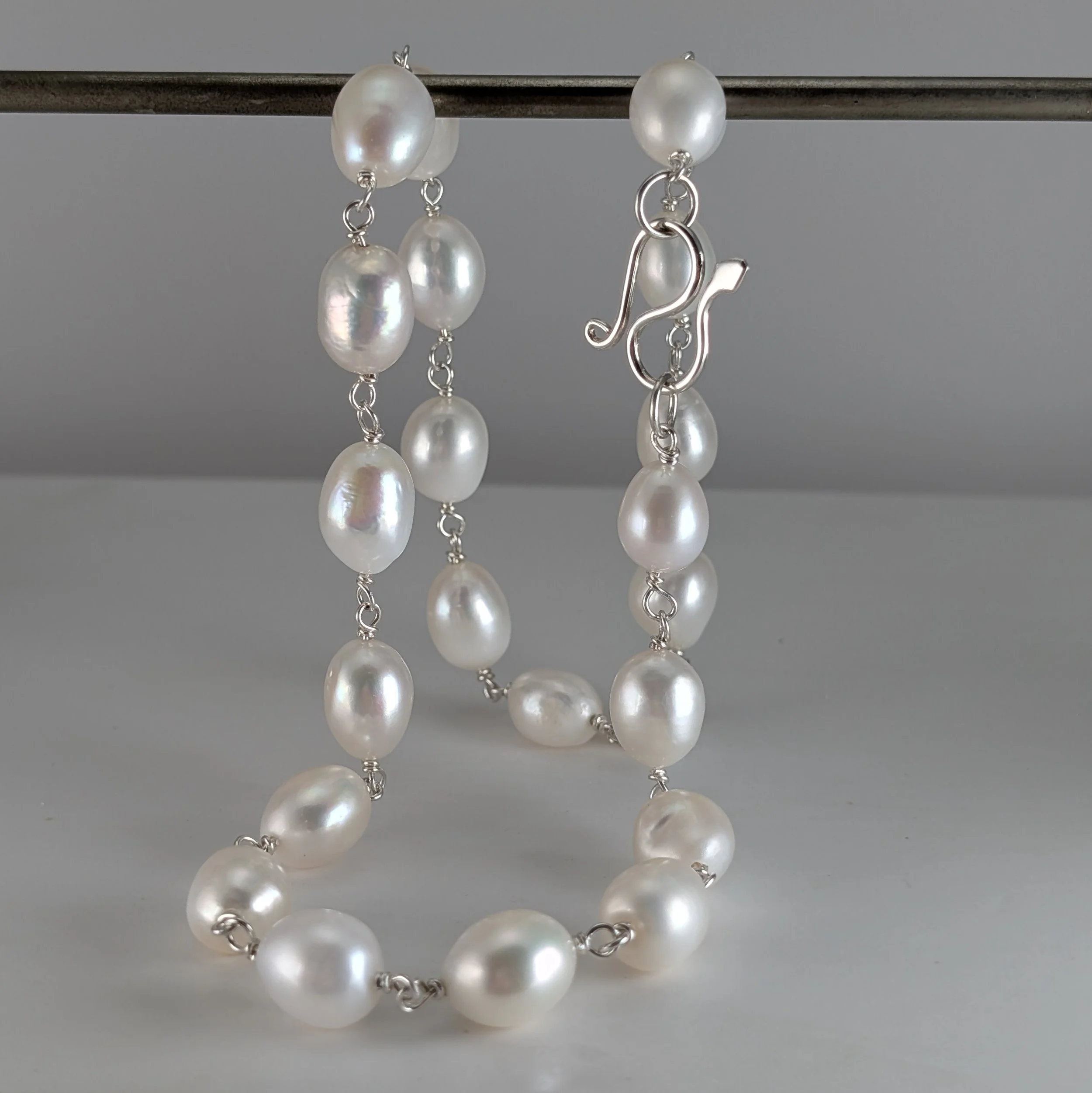 NSF03-Large-Baroque-Pearl-Necklace-Snake-Catch-V2.jpg