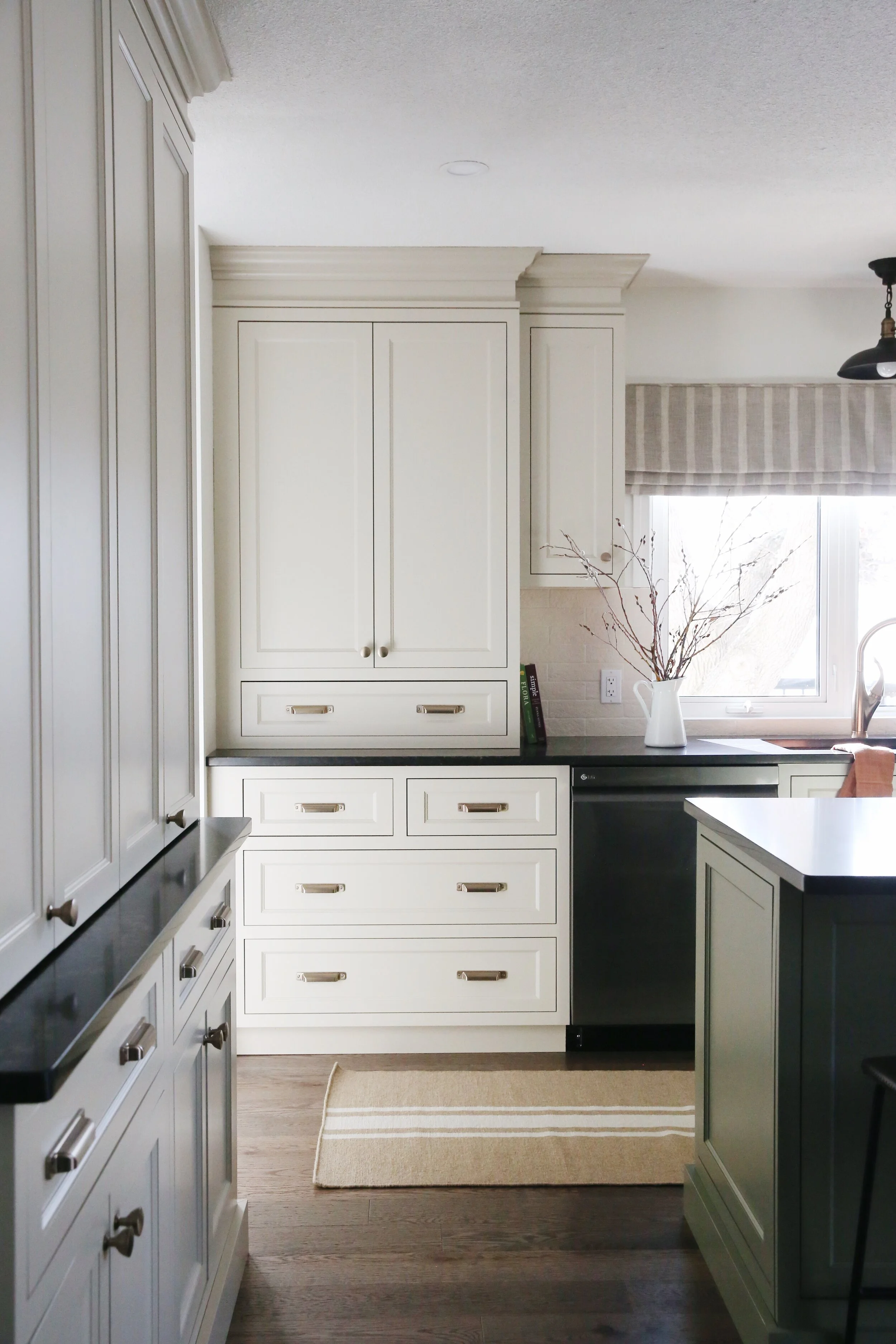 BEFORE + AFTER // Farmhouse Refresh project reveal