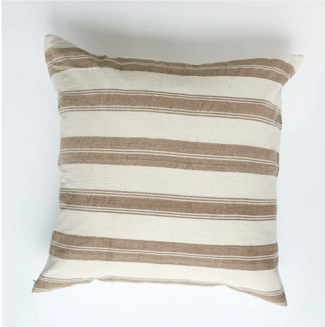 NOURA THROW PILLOW