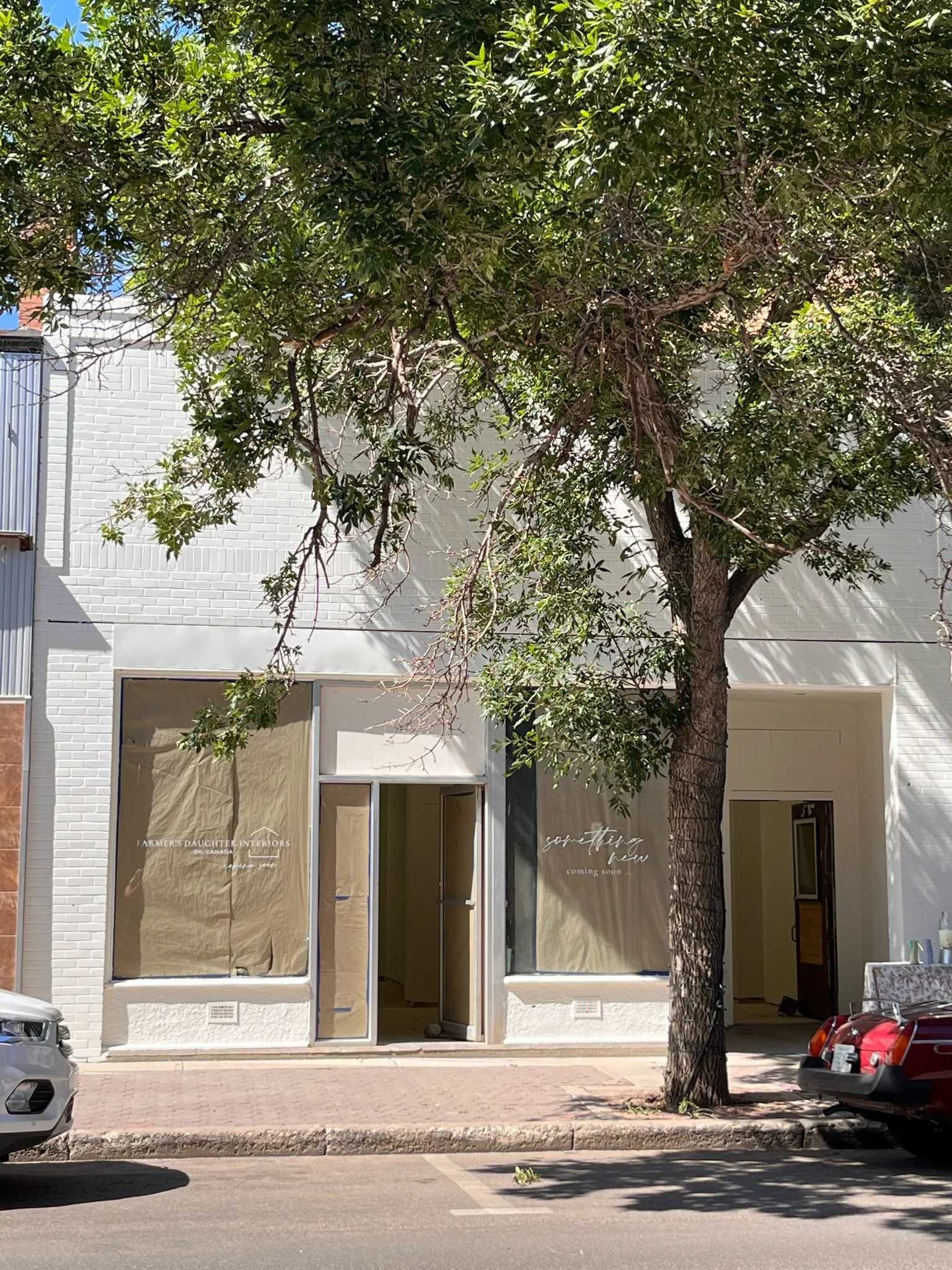 52 C E N T R A L // Exterior update