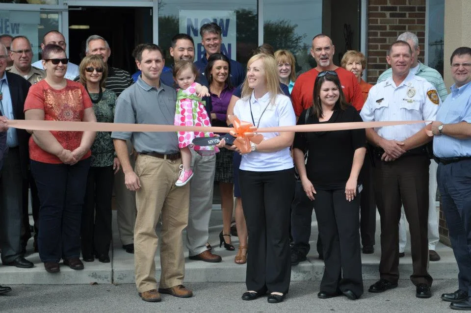 Ribbon Cutting at Spine and Joint Center