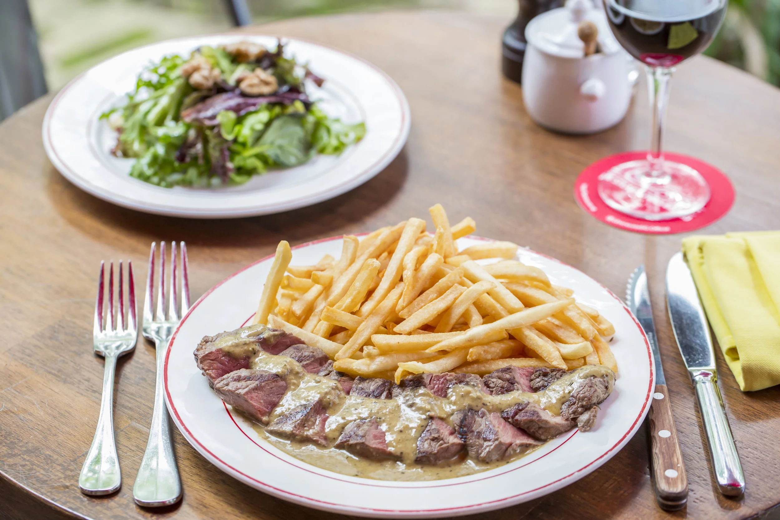 LentrecoteSteak&fries.jpg