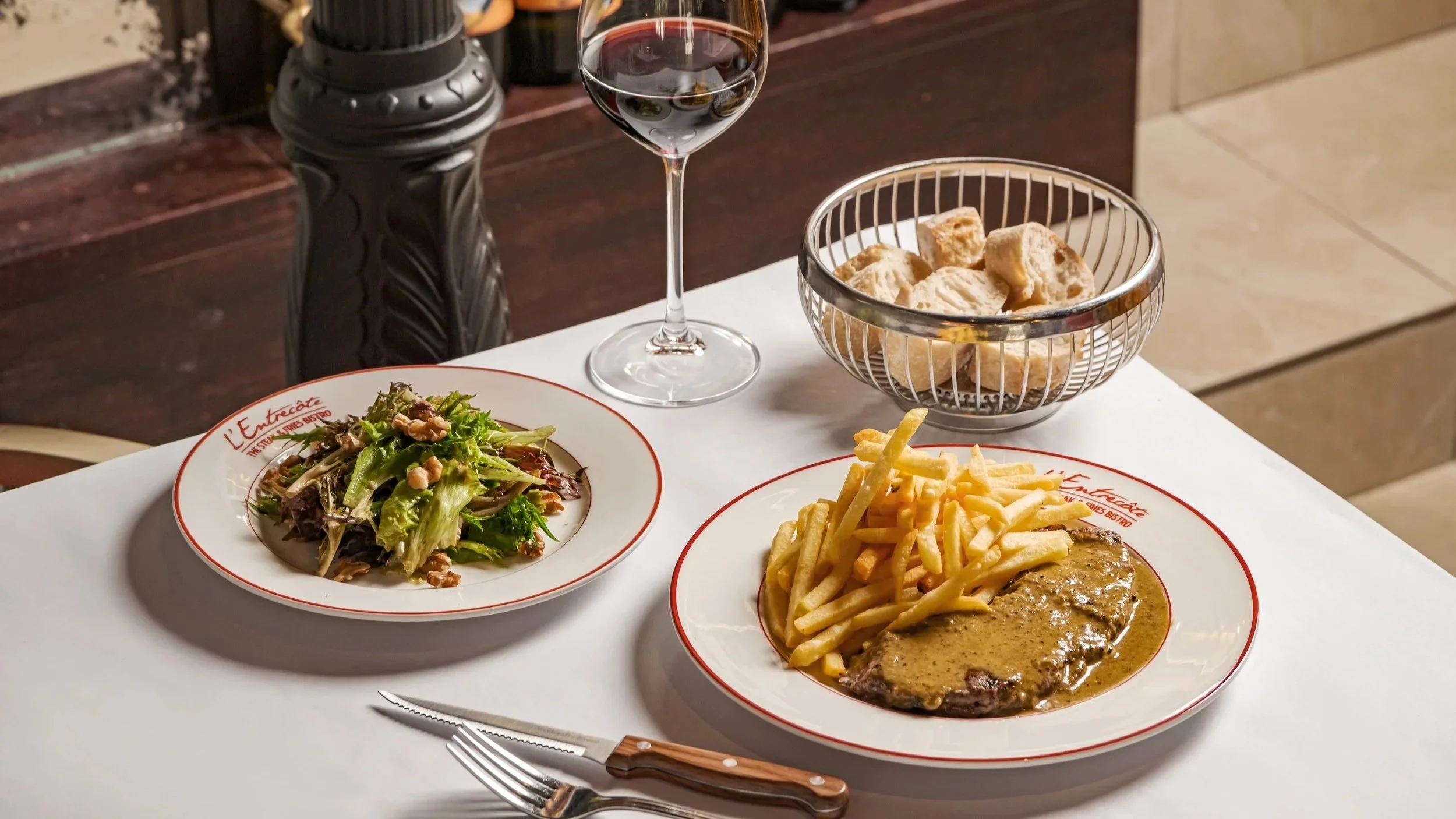 lentrecote the best steak and fries bistro singapore