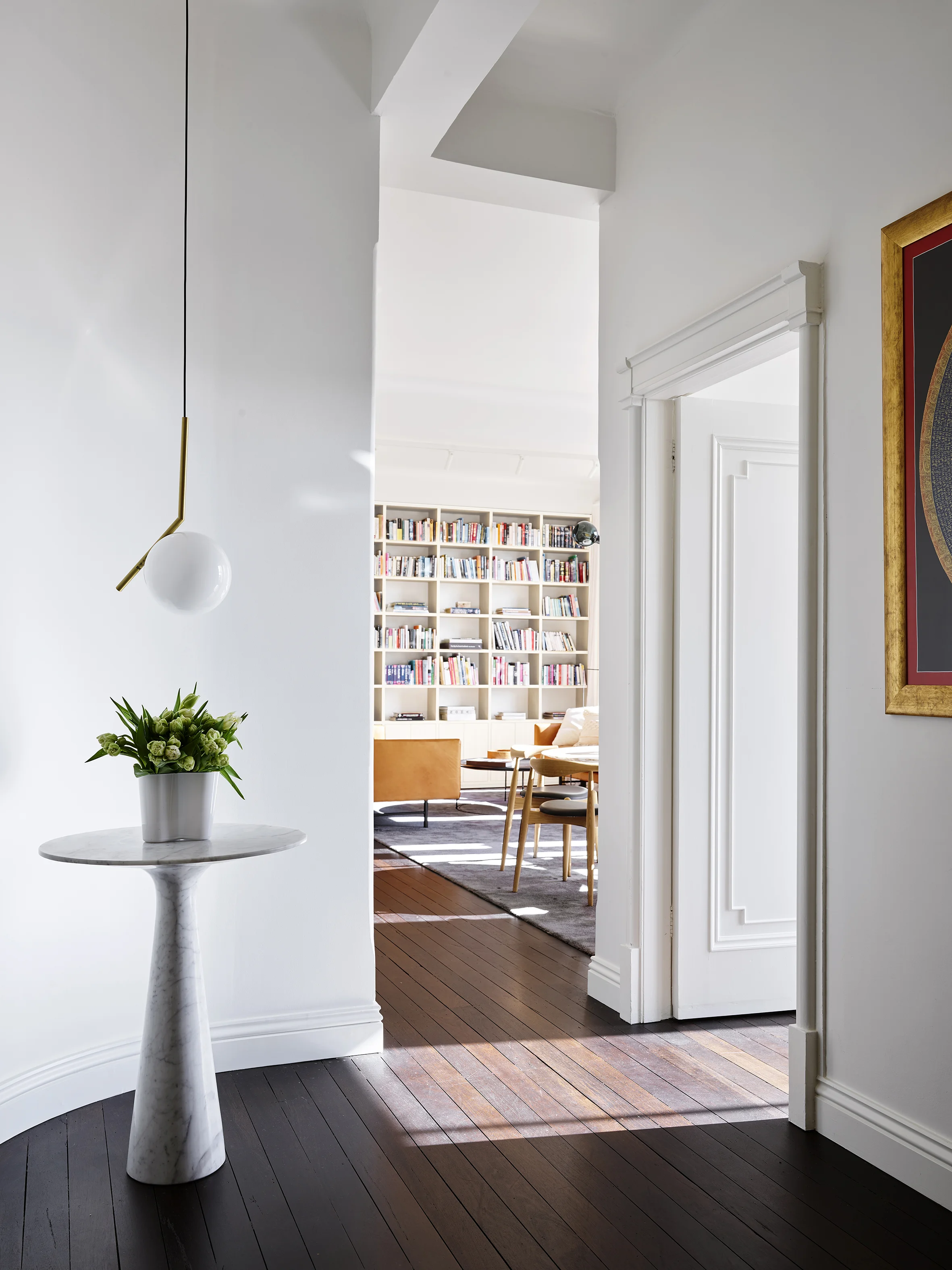MBA_Astor_Apt_20061952610_lr.jpg
