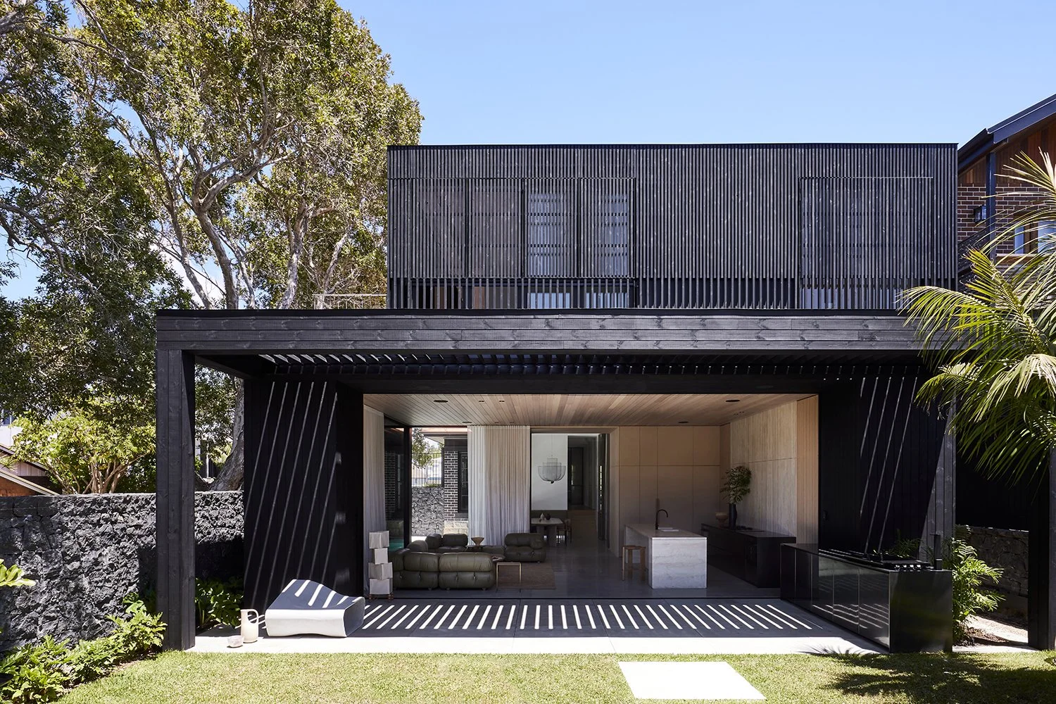 00_7752-resaltsadds_PaperBarkHouseBondi_MadeleineBlanchfieldArchitects_PabloVeiga.jpg