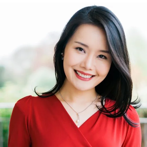 Ruby-Gwen-Kurandza-Partner-Headshot.jpg