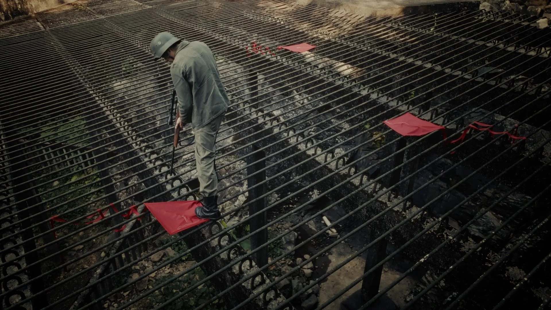 Clean_藍奕邦《圍牆倒下前》_1112_Final Output_youtube_90008.jpg