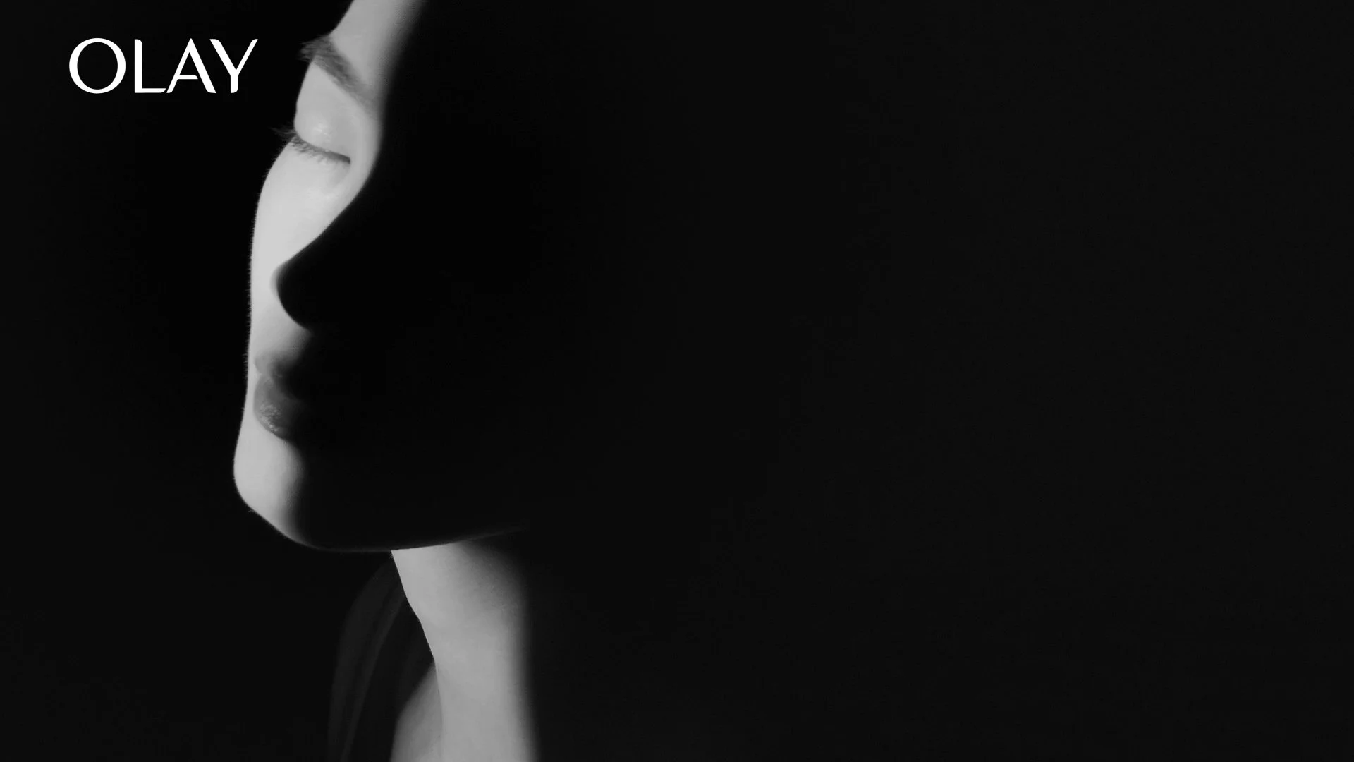 OLAY 35sec_dir_v1_00004.jpg