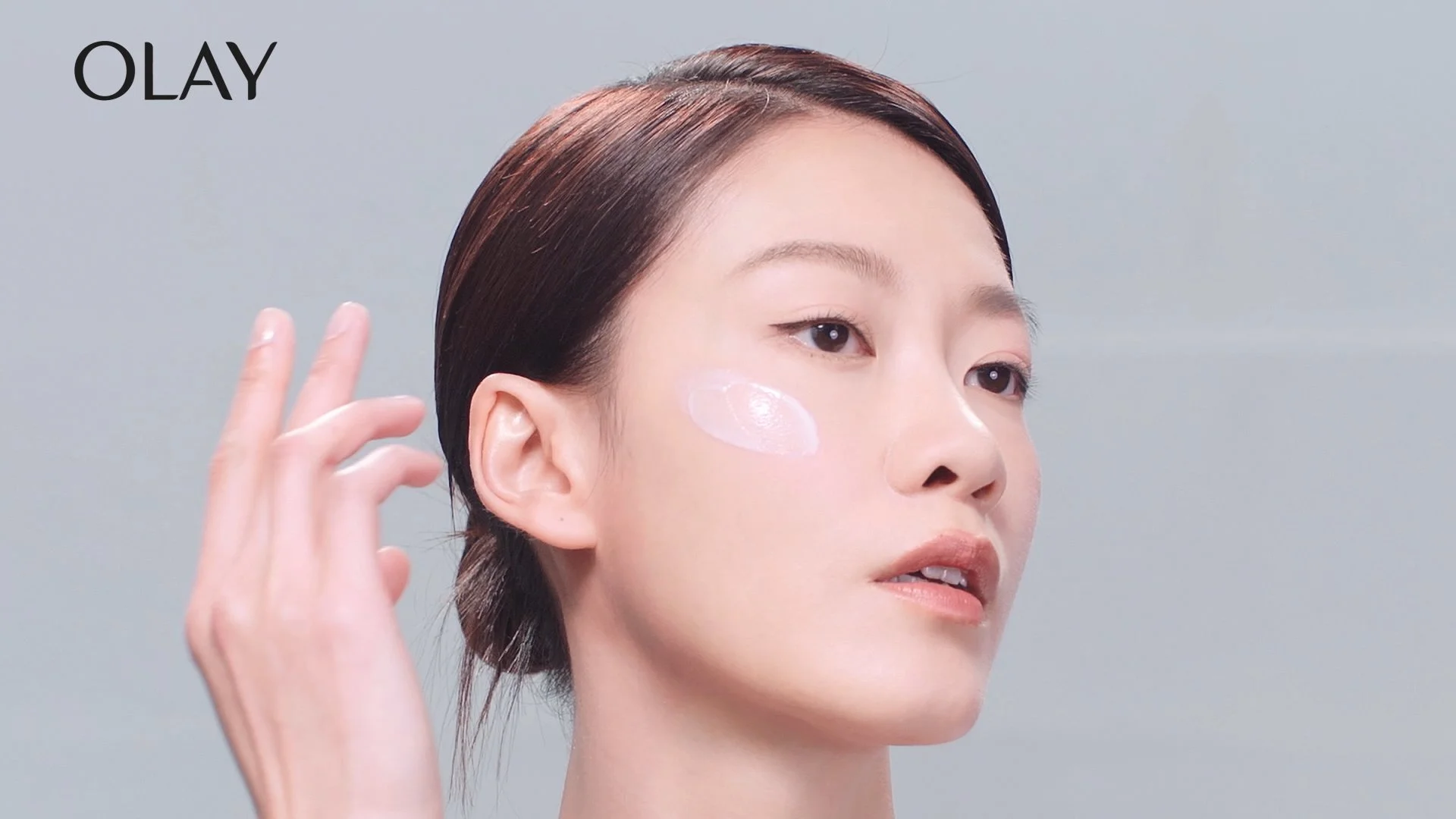 OLAY 35sec_dir_v1_00007.jpg