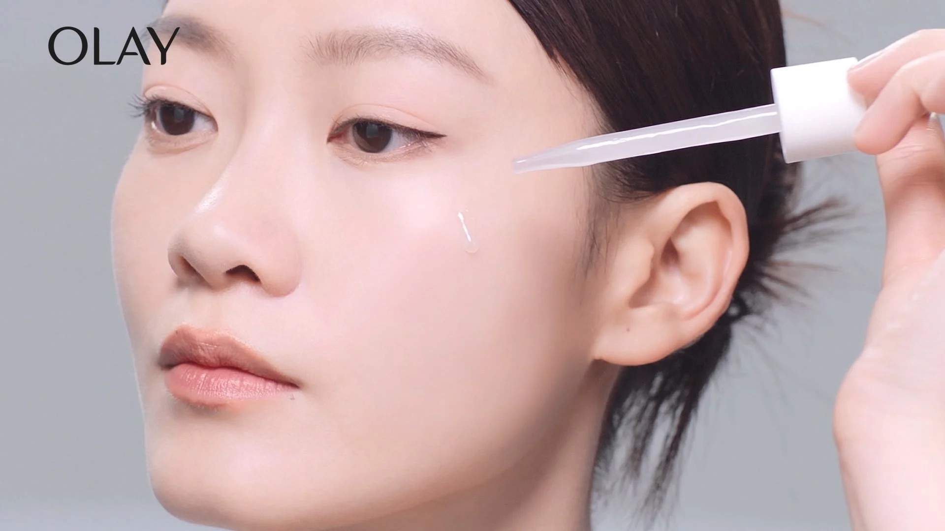 OLAY 35sec_dir_v1_00010.jpg