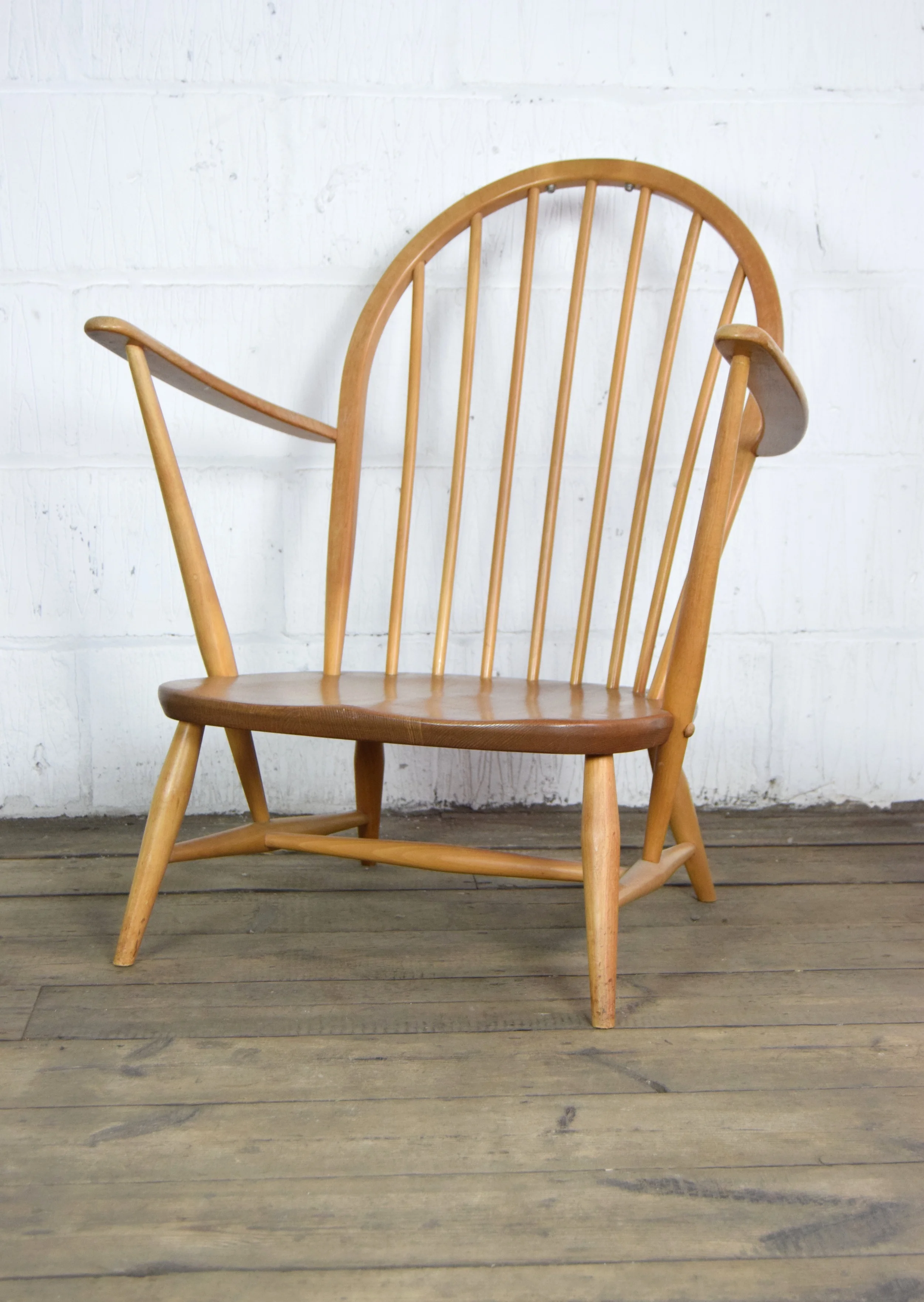 Ercol 203 Lounge Chair 1.jpg