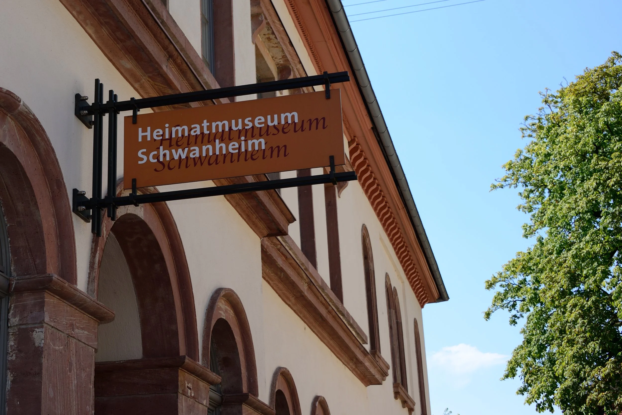 Entrance to the Heimatmuseum, Alt Schwanheim 6. (Photo copyright © 2016 by Anne Noble)