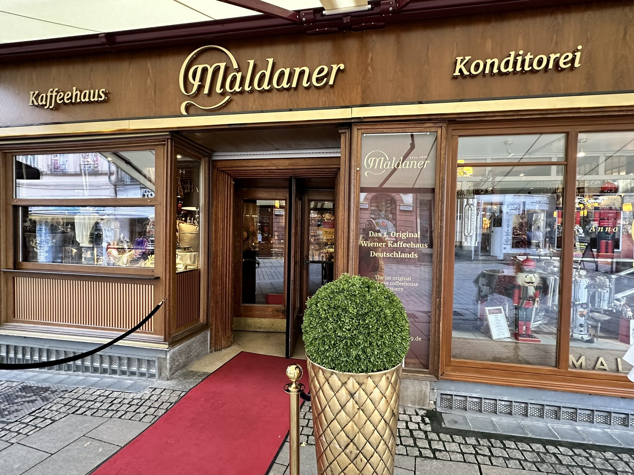 Malsaner Cafe Wiesbaden