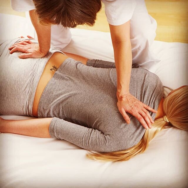 choose a #thaimassage as a  combination of #acupressure, passive #yoga, #deeptissuemassage for fast regeneration.  available again soon. 
#hereandnowportugal #massage #ericeira #portugal #surftherapy