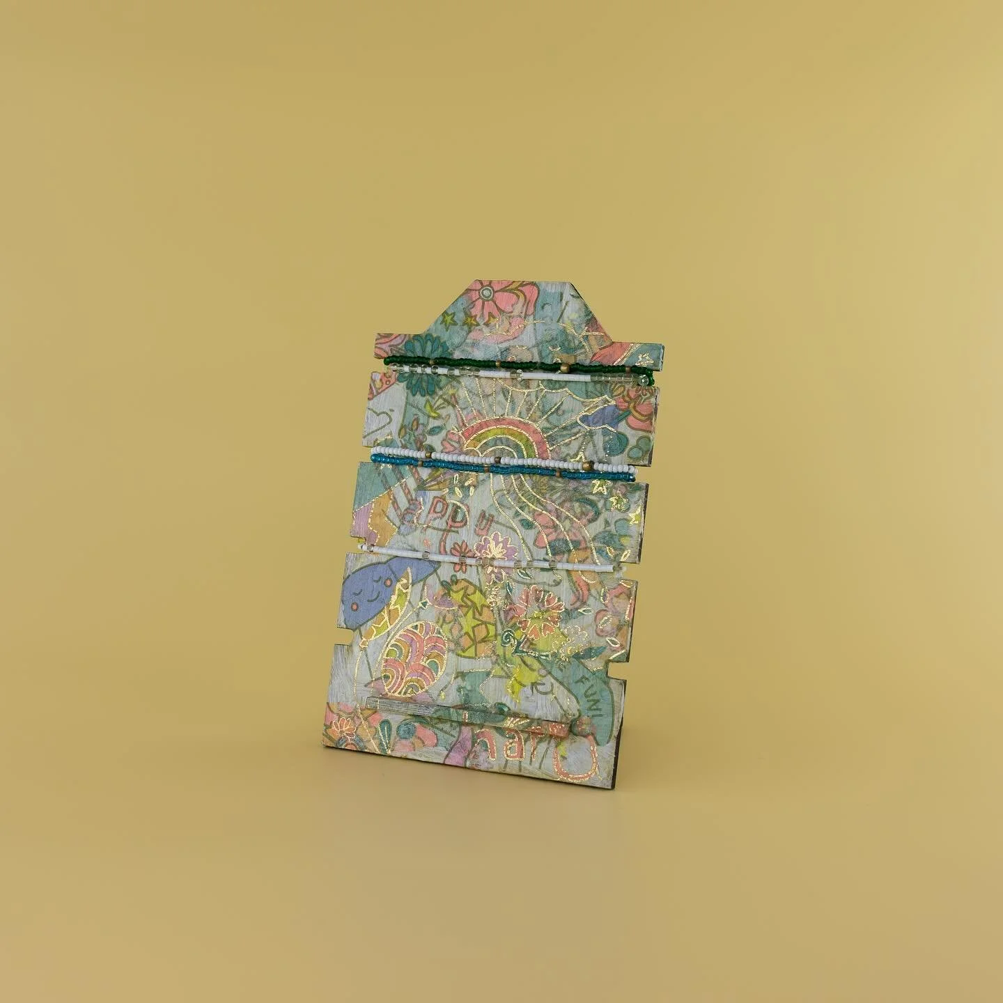 💖 NEW PRODUCT DROP 💖
 
Whether you’re a total Swiftie or just love a bit of creative pampering, our Taylor Swift Bracelet Holder Kit is here to add some sparkle to your space! ✨
 
Decoupage your very own bracelet stand — perfect for tho