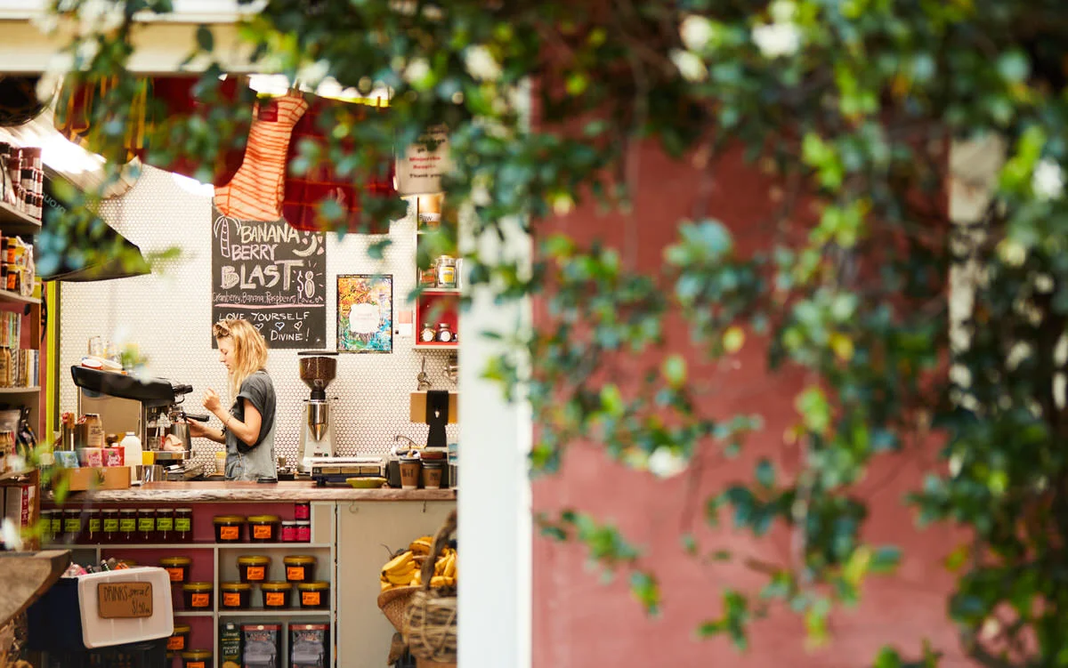 Fiona's Fruit Barn 0389.jpg