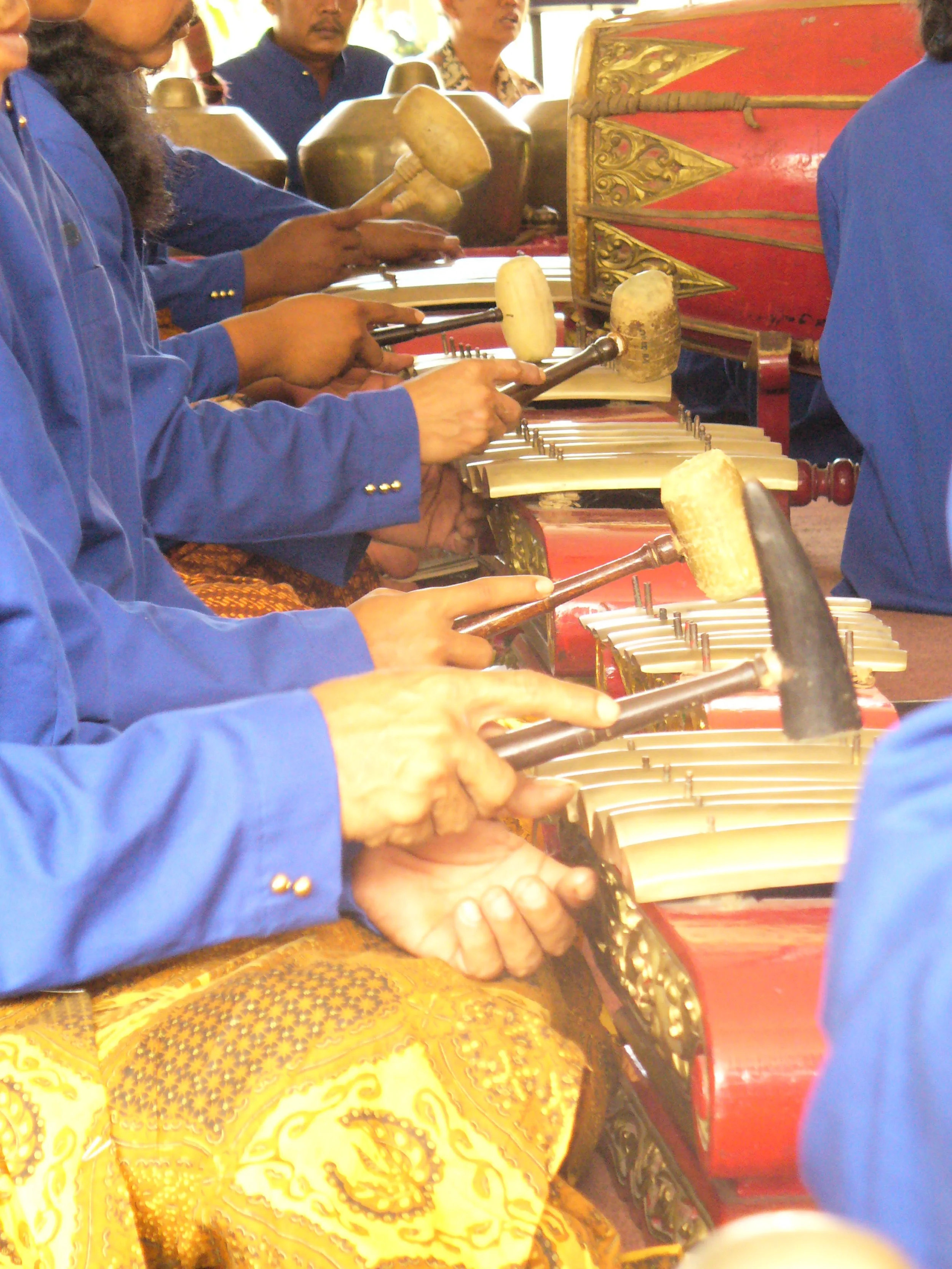 Concert de gamelan, danse et kecak à la Philharmonie de Paris
