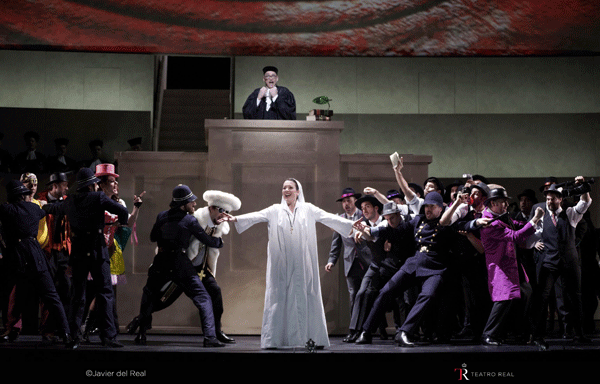 Das Liebesverbot © Javier del Real | Teatro Real soprano Manuela Uhl (Isabella) / baritone Christopher Maltman (Friedrich)