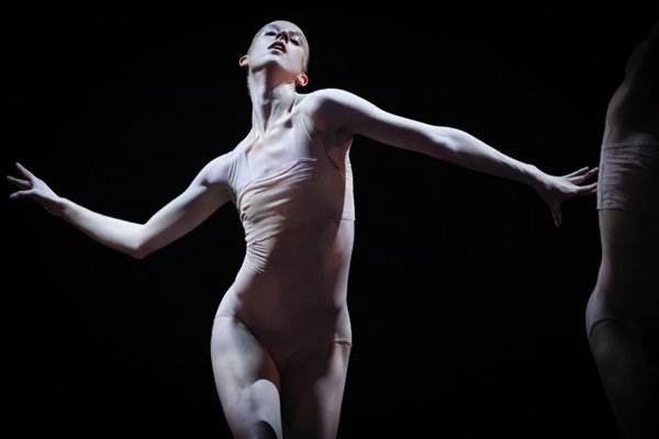  Les Ballets de Monte-Carlo, To the Point(e),  Autodance  de Sharon Eyal © Alice Blangero 