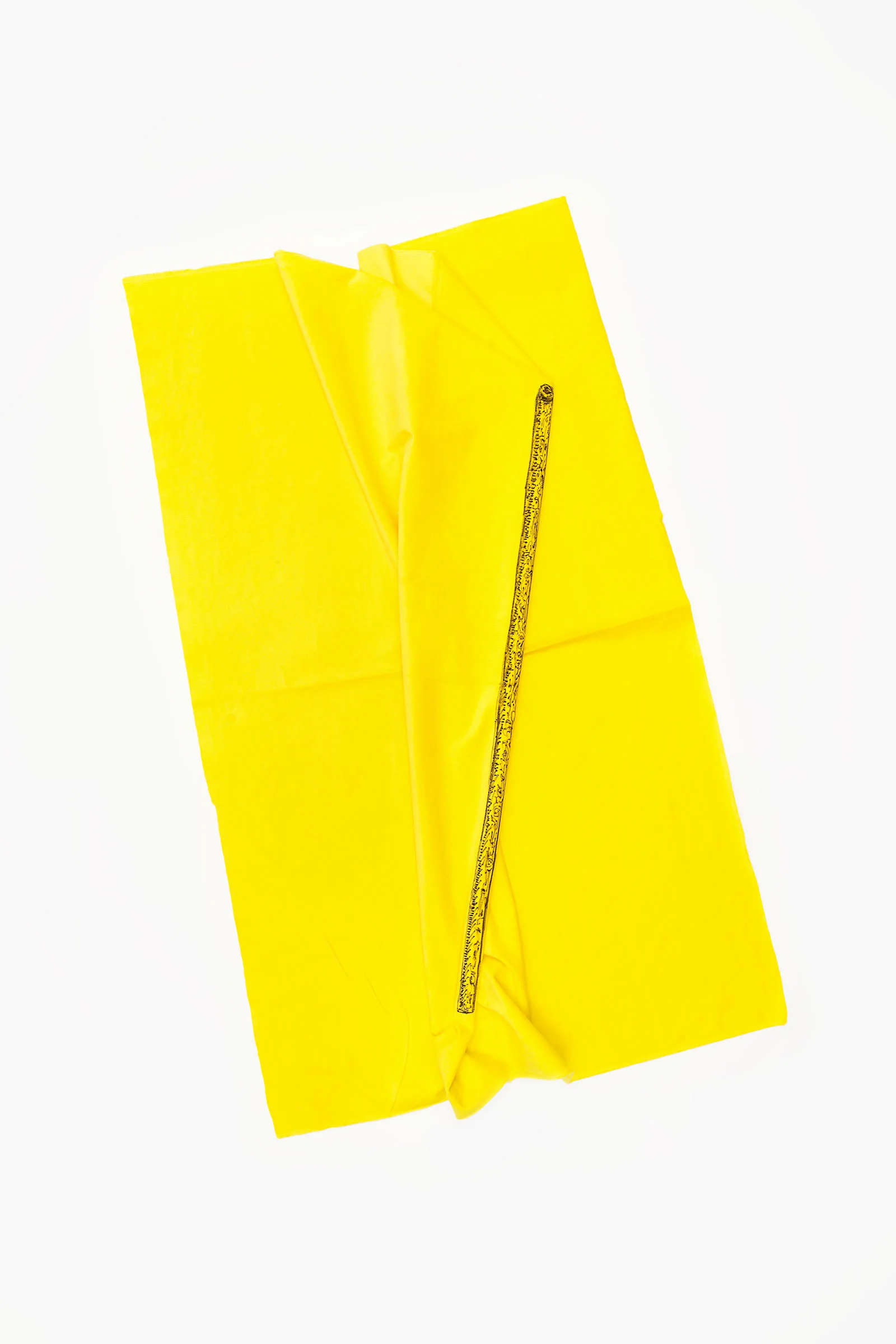Serpents jaunes, 2015 Photos en couleur, impression jet d’encre sur papier photo archive, 150 X 102 chacun