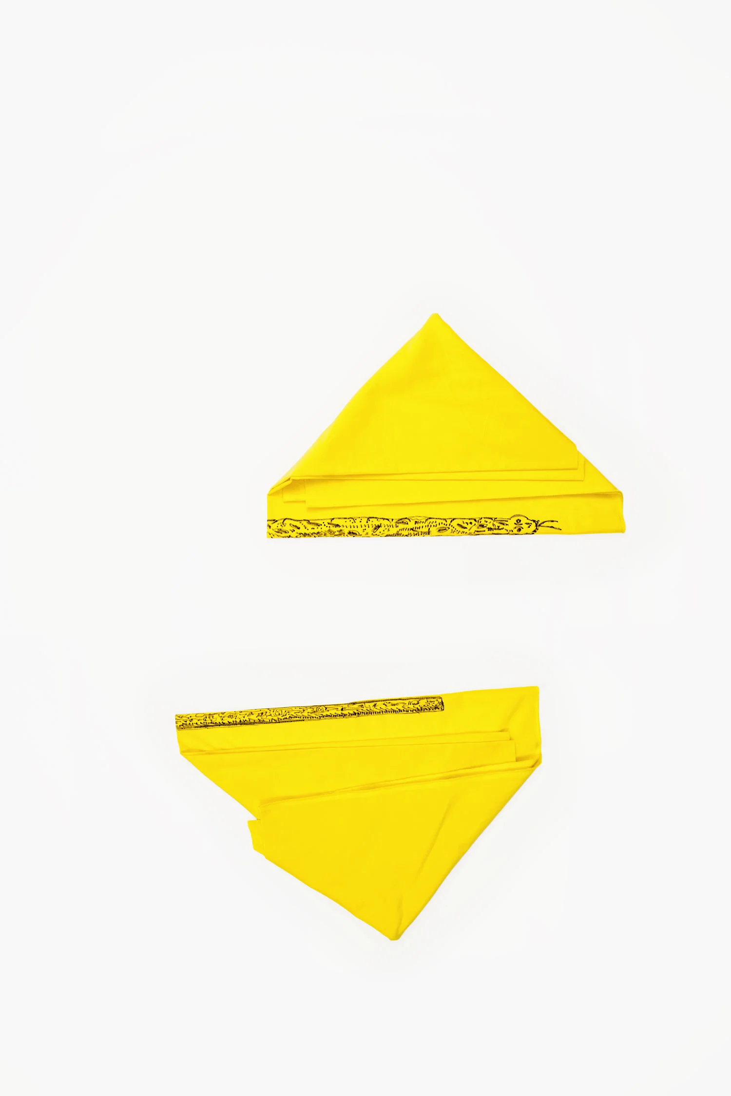 Jeux constructivistes, 2015 Photos en couleur, impression jet d’encre sur papier photo archive, 50 X 34.3 chacun