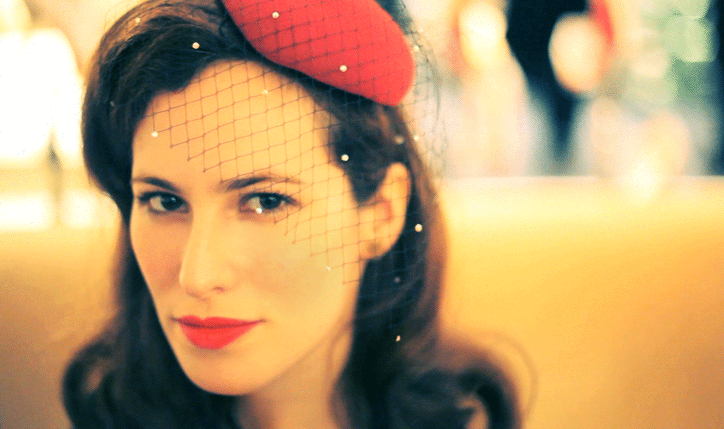 13 beck cinemagraph_charlotte-olympia.gif