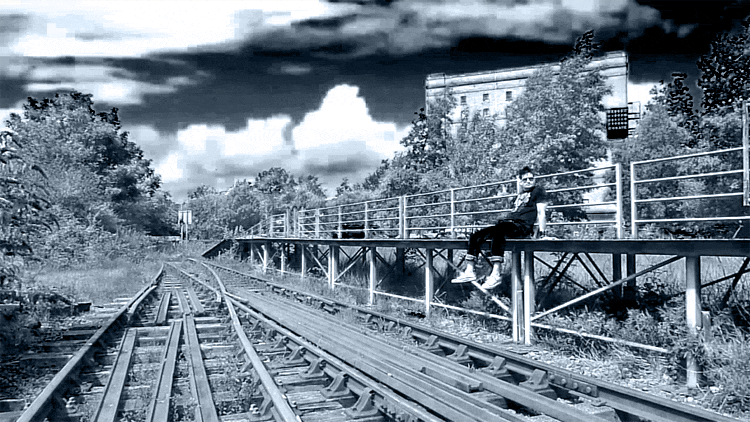 train-cinemagraph.gif