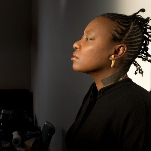 MESHELL NDEGEOCELLO