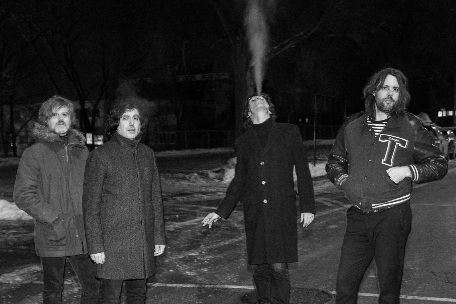 ES_outsideb&w_credit_Bowen_Stead.jpeg