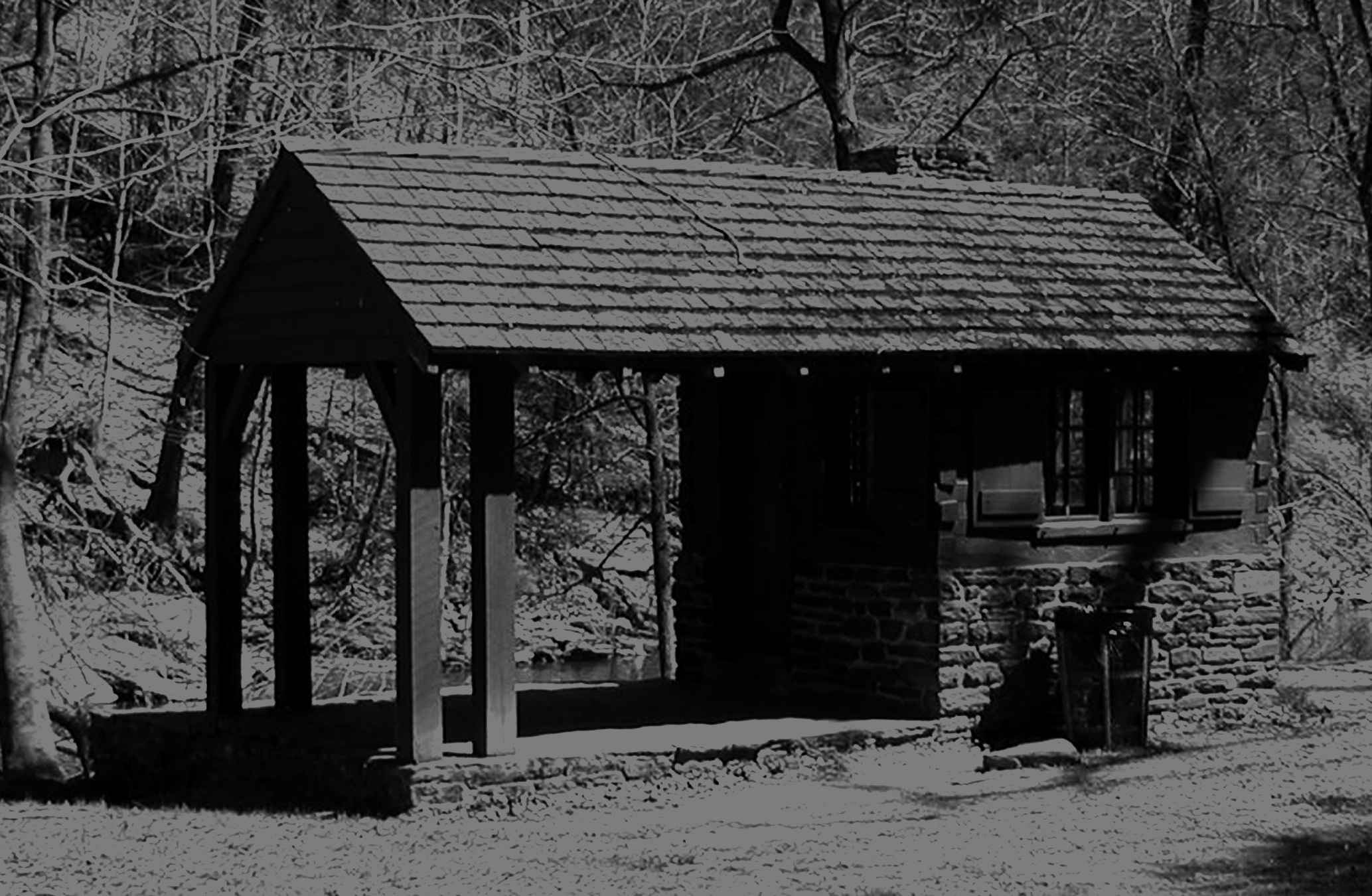 Figure 7. Allen’s Lane guard shelter, 2005 (K. Cowing).