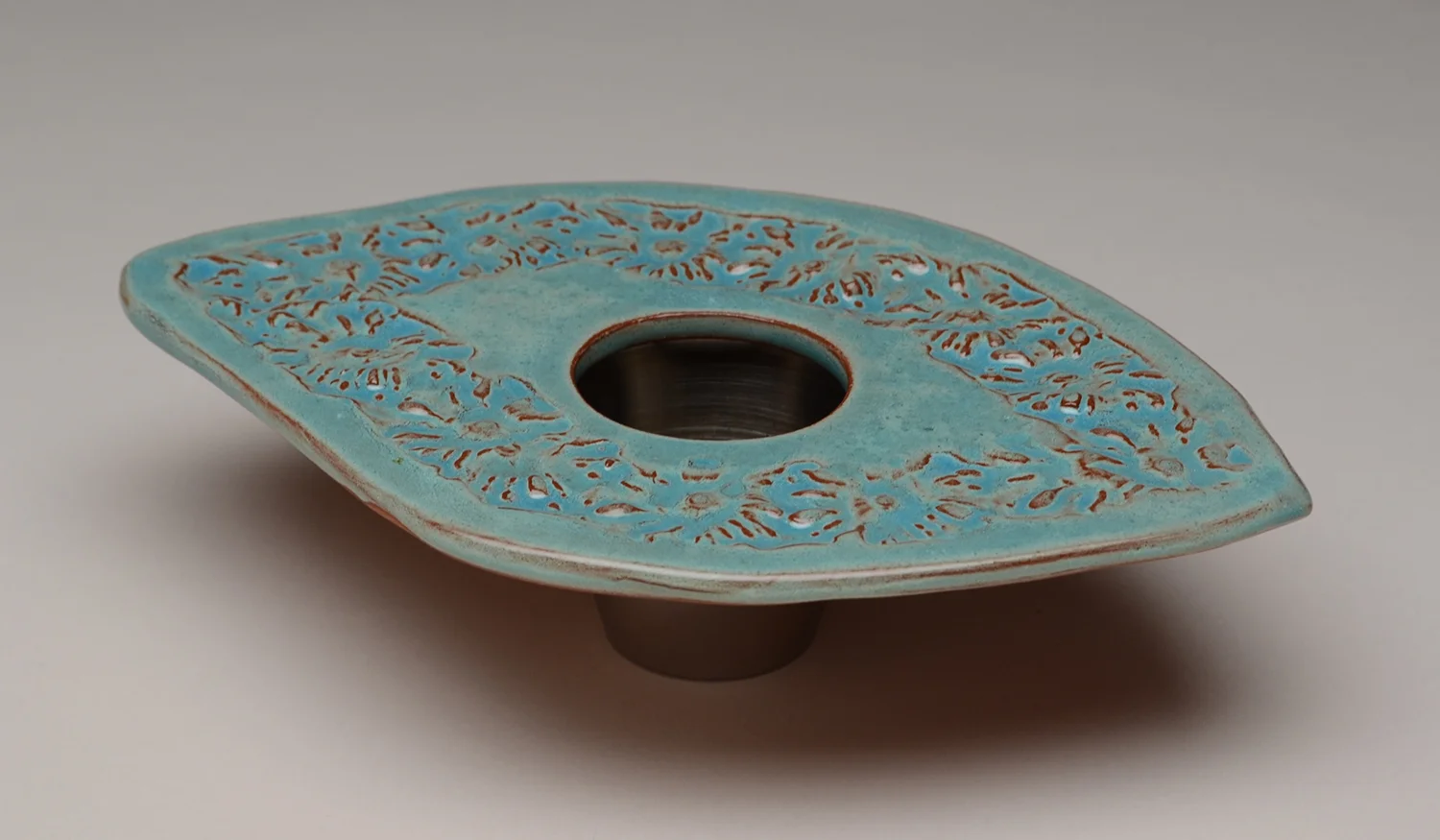 Island Vase (with attached pin frog)