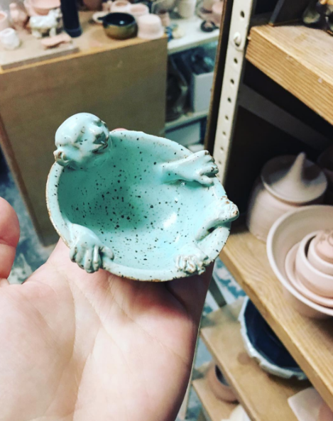 Little Tea Man Holder
