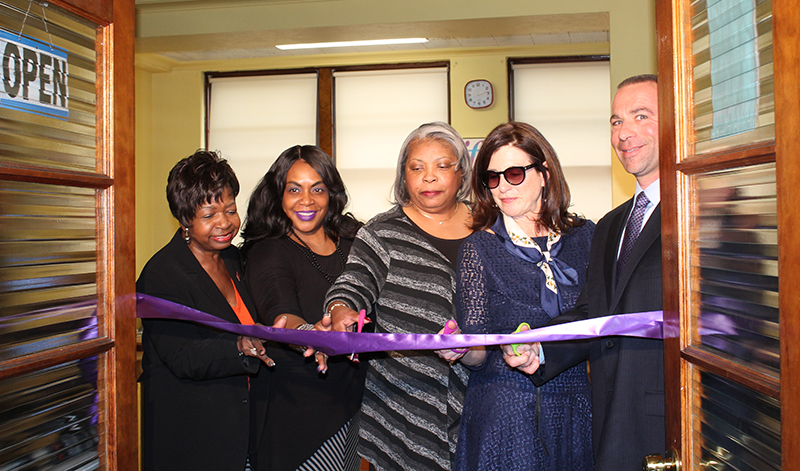 L to R: Allesia McGlocton – YWCA, Curtis France – YWCA, Emma Peterson – YWCA, Lori Weinstein– JWI, Eric Spadafora – Verizon