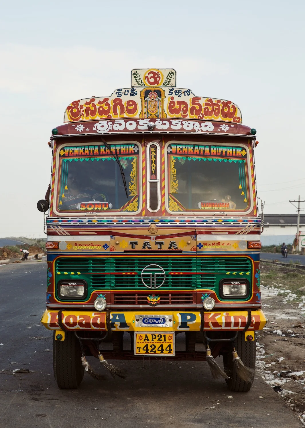 Horn Please A Documentary About Indian Truck Art